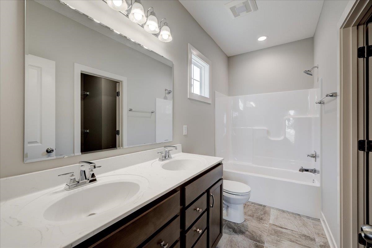 6599 Blue Ridge Court, Utica, Kentucky 42376, 3 Bedrooms Bedrooms, ,2 BathroomsBathrooms,Single Family Residence,For Sale,Blue Ridge Court,87414