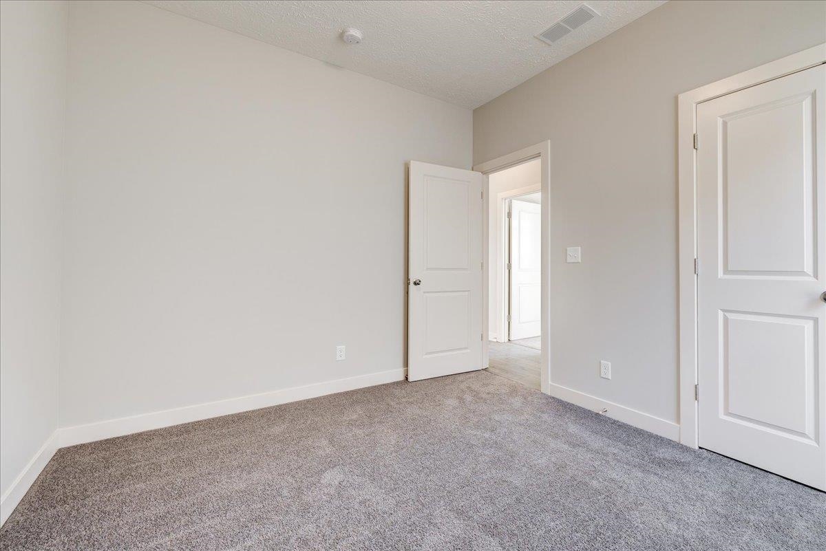 6599 Blue Ridge Court, Utica, Kentucky 42376, 3 Bedrooms Bedrooms, ,2 BathroomsBathrooms,Single Family Residence,For Sale,Blue Ridge Court,87414