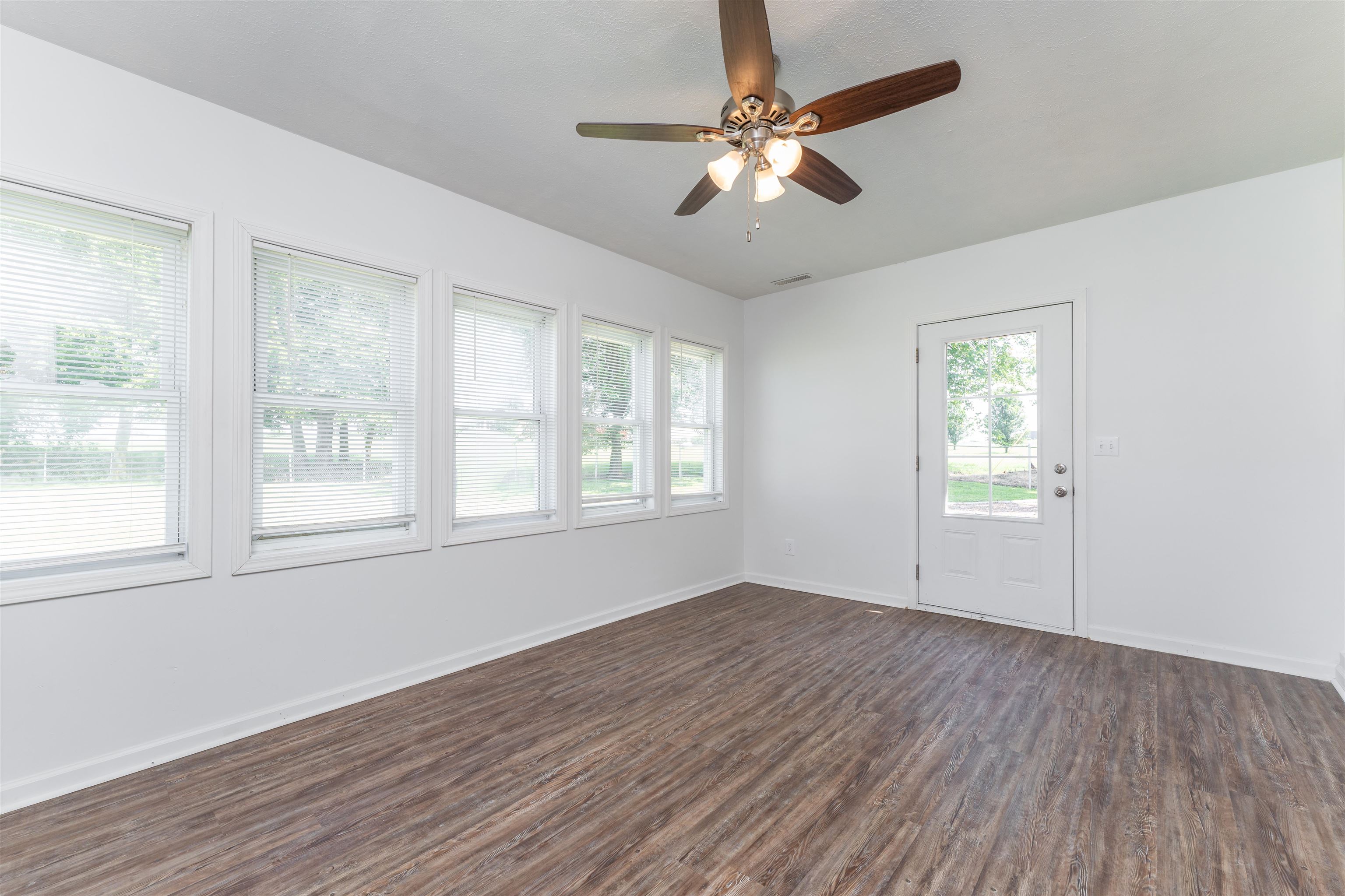 79 Kavanaugh Lane, Hartford, Kentucky 42347, 5 Bedrooms Bedrooms, ,2 BathroomsBathrooms,Single Family Residence,For Sale,Kavanaugh Lane,87416