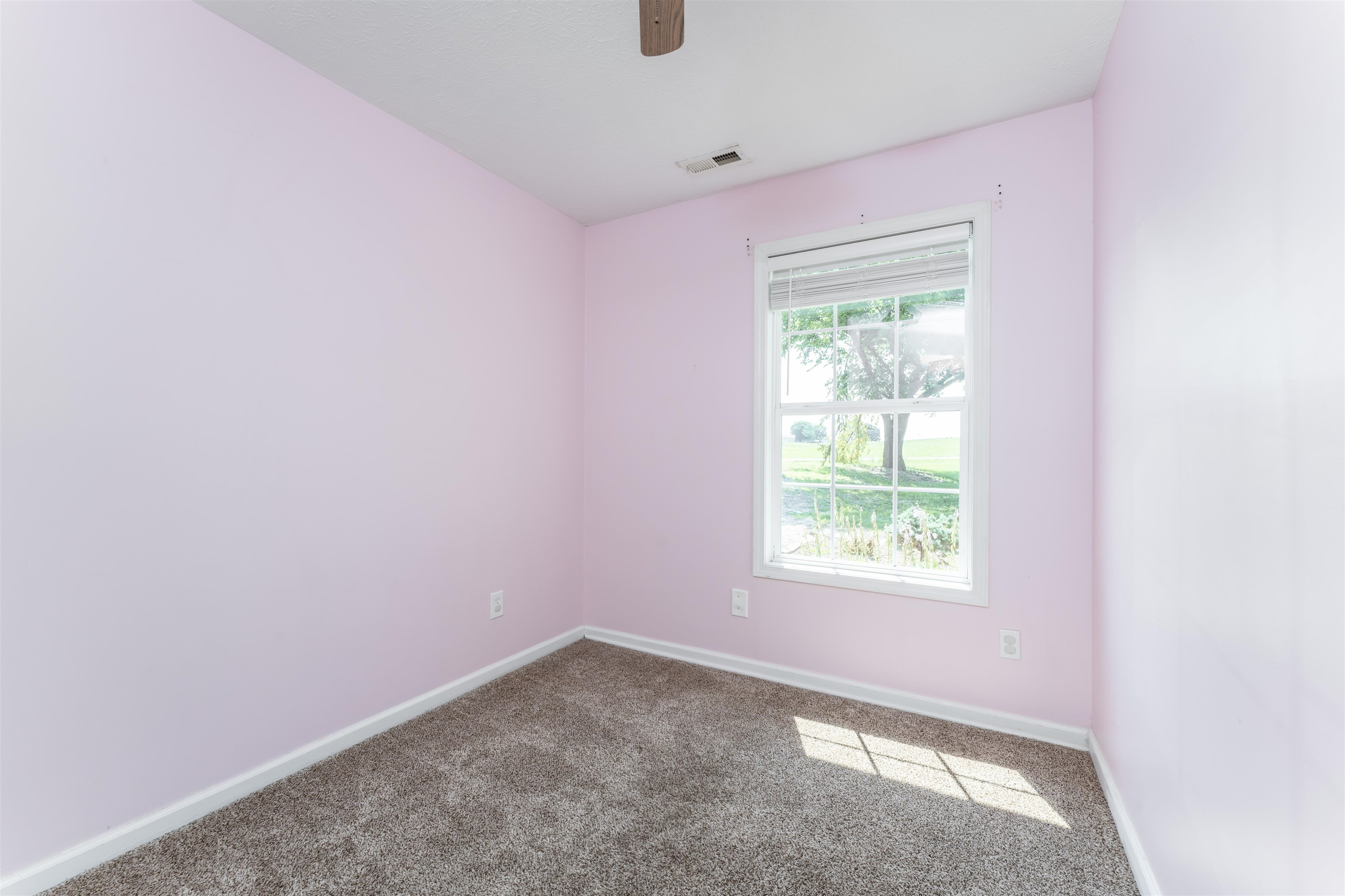 79 Kavanaugh Lane, Hartford, Kentucky 42347, 5 Bedrooms Bedrooms, ,2 BathroomsBathrooms,Single Family Residence,For Sale,Kavanaugh Lane,87416
