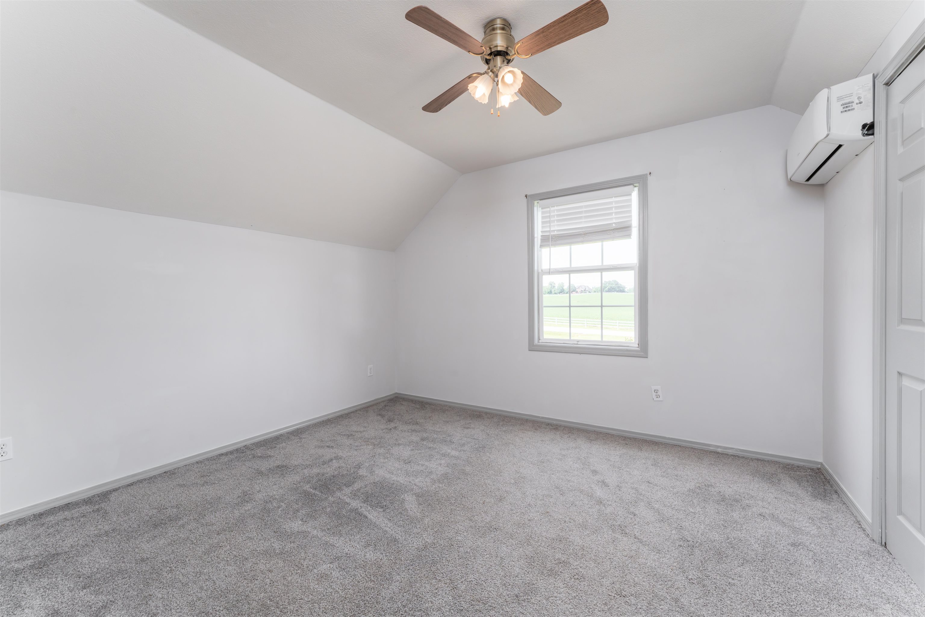 79 Kavanaugh Lane, Hartford, Kentucky 42347, 5 Bedrooms Bedrooms, ,2 BathroomsBathrooms,Single Family Residence,For Sale,Kavanaugh Lane,87416