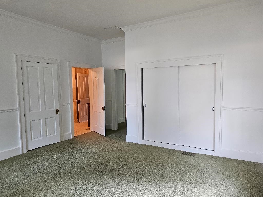 207 Oakway St, Henderson, Kentucky 42420, 4 Bedrooms Bedrooms, ,3 BathroomsBathrooms,Single Family Residence,For Sale,Oakway St,87455