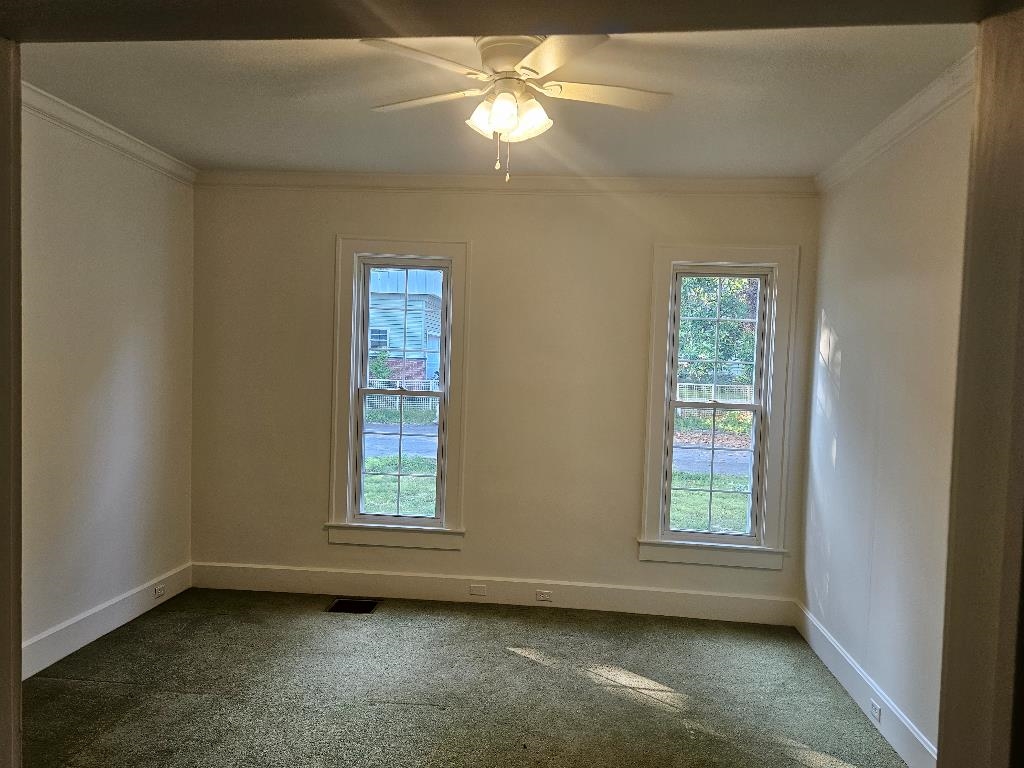 207 Oakway St, Henderson, Kentucky 42420, 4 Bedrooms Bedrooms, ,3 BathroomsBathrooms,Single Family Residence,For Sale,Oakway St,87455