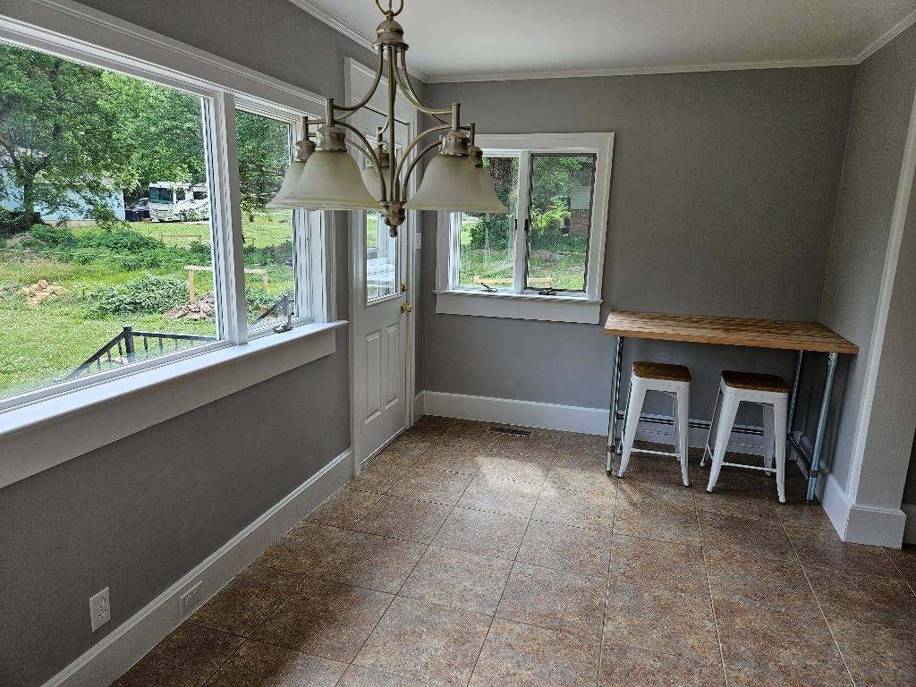 207 Oakway St, Henderson, Kentucky 42420, 4 Bedrooms Bedrooms, ,3 BathroomsBathrooms,Single Family Residence,For Sale,Oakway St,87455