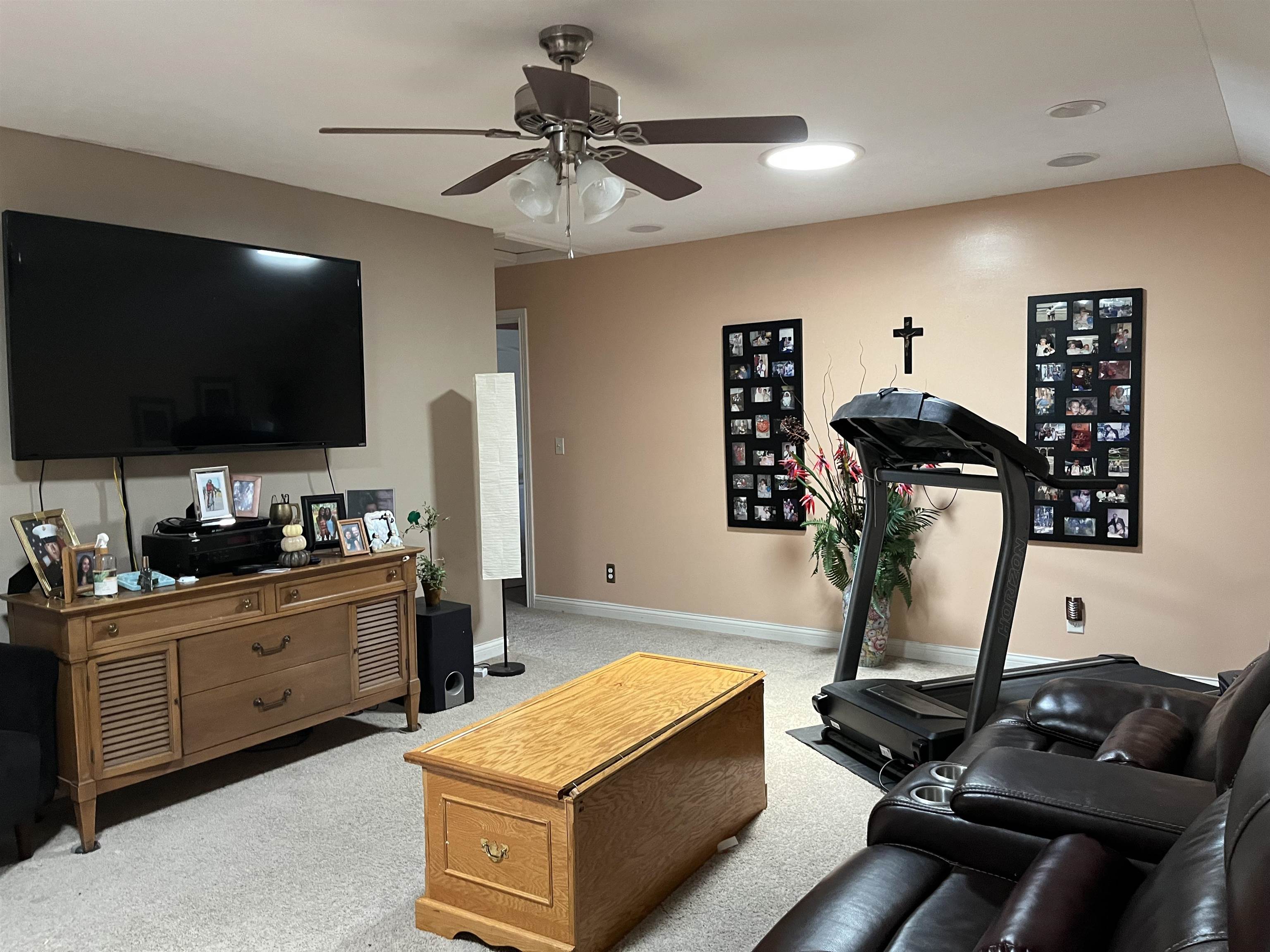 2701 High Pass Pointe, Owensboro, Kentucky 42303, 4 Bedrooms Bedrooms, ,2 BathroomsBathrooms,Single Family Residence,For Sale,High Pass Pointe,87467