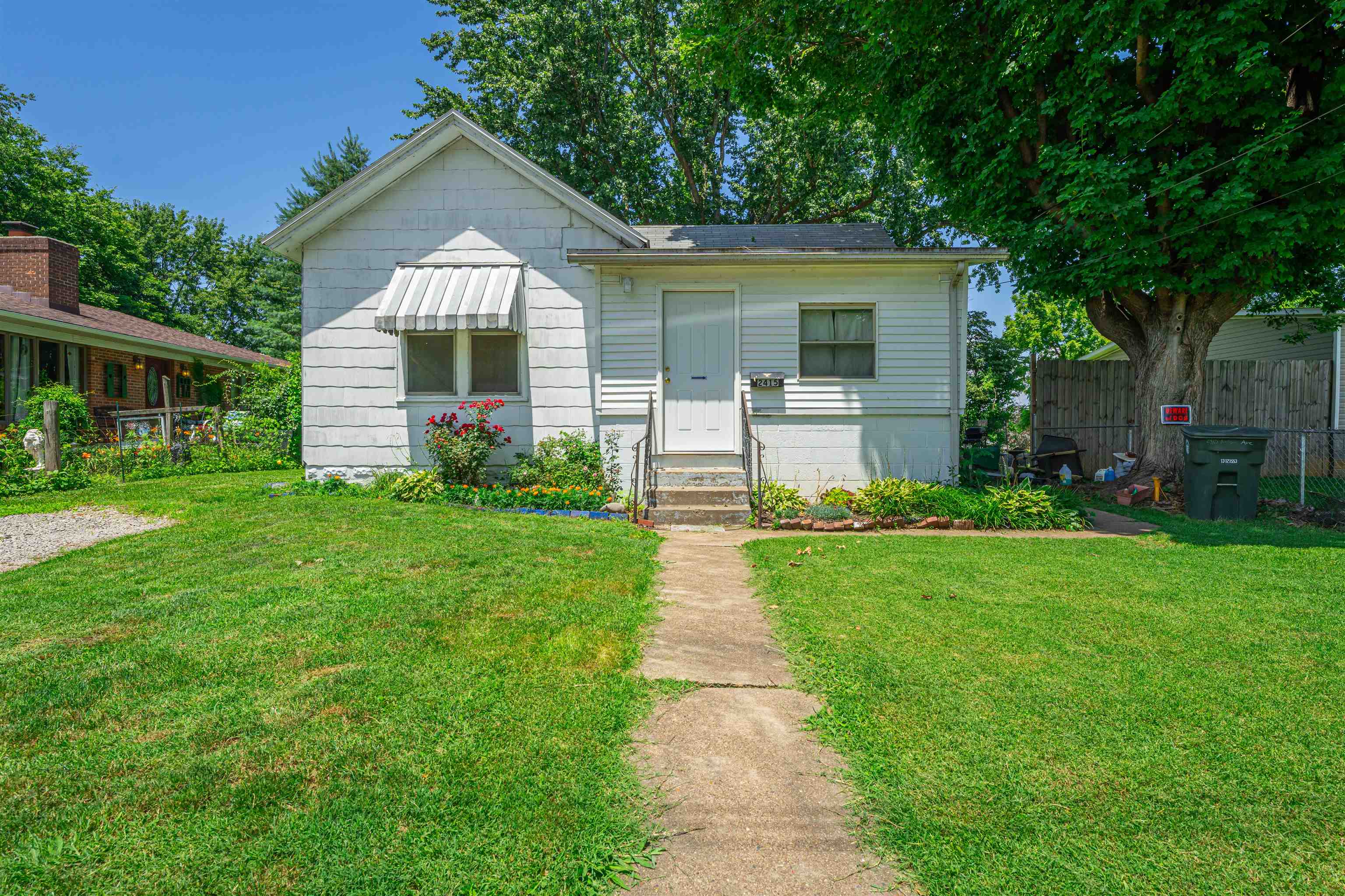 2415 Nelson Ave, Owensboro, Kentucky 42301, 3 Bedrooms Bedrooms, ,1 BathroomBathrooms,Single Family Residence,For Sale,Nelson Ave,87474