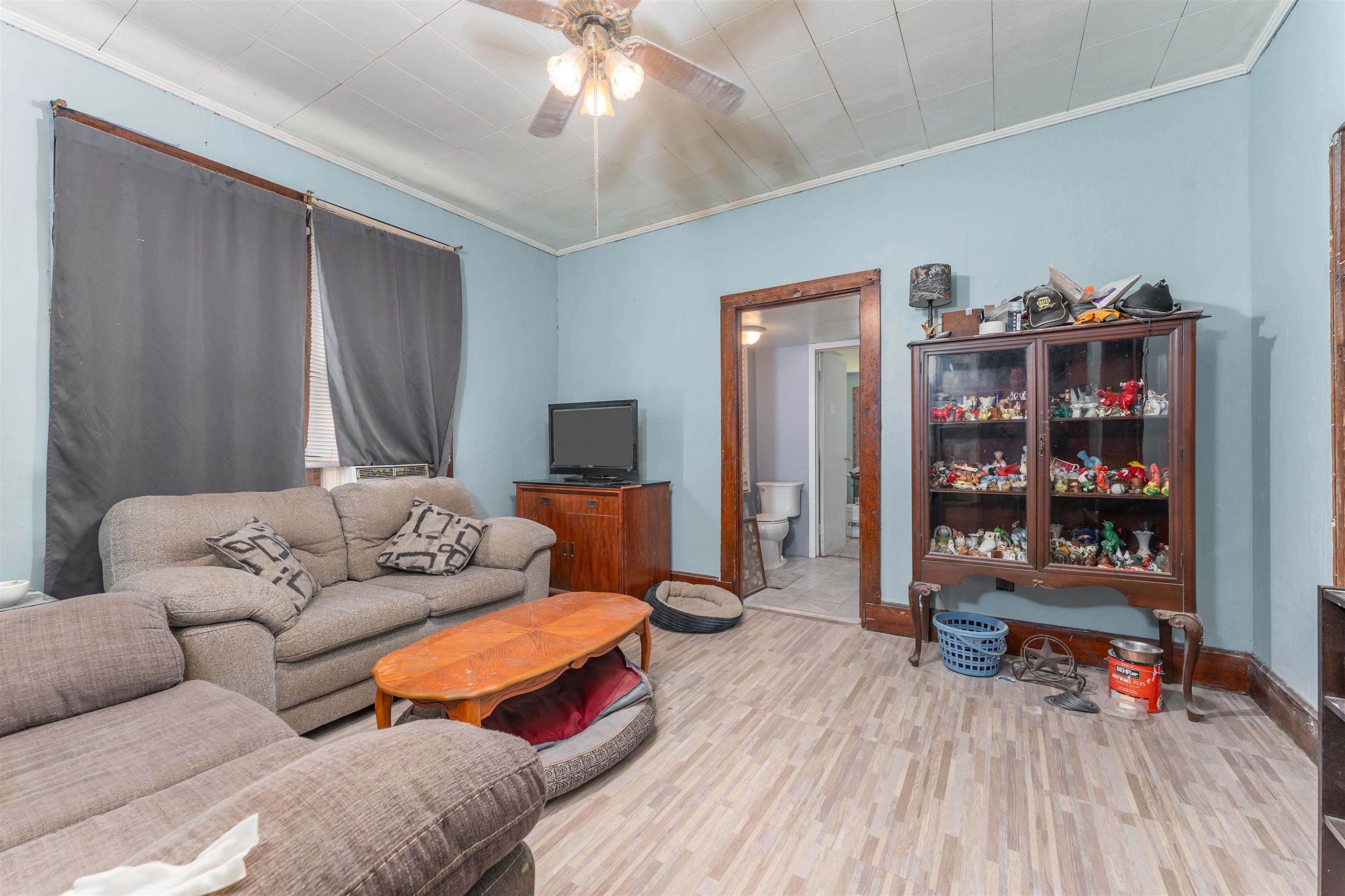 2415 Nelson Ave, Owensboro, Kentucky 42301, 3 Bedrooms Bedrooms, ,1 BathroomBathrooms,Single Family Residence,For Sale,Nelson Ave,87474