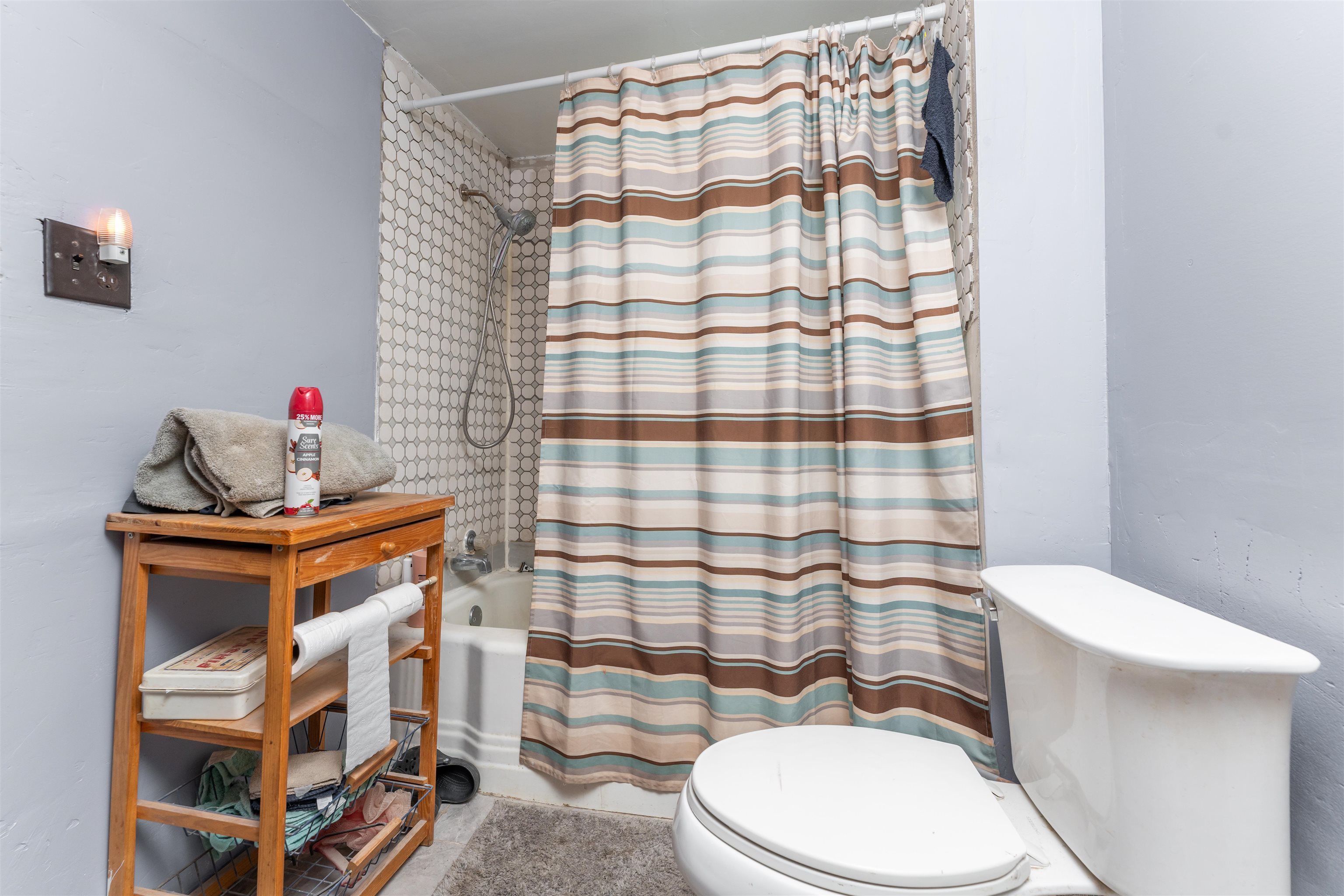 2415 Nelson Ave, Owensboro, Kentucky 42301, 3 Bedrooms Bedrooms, ,1 BathroomBathrooms,Single Family Residence,For Sale,Nelson Ave,87474