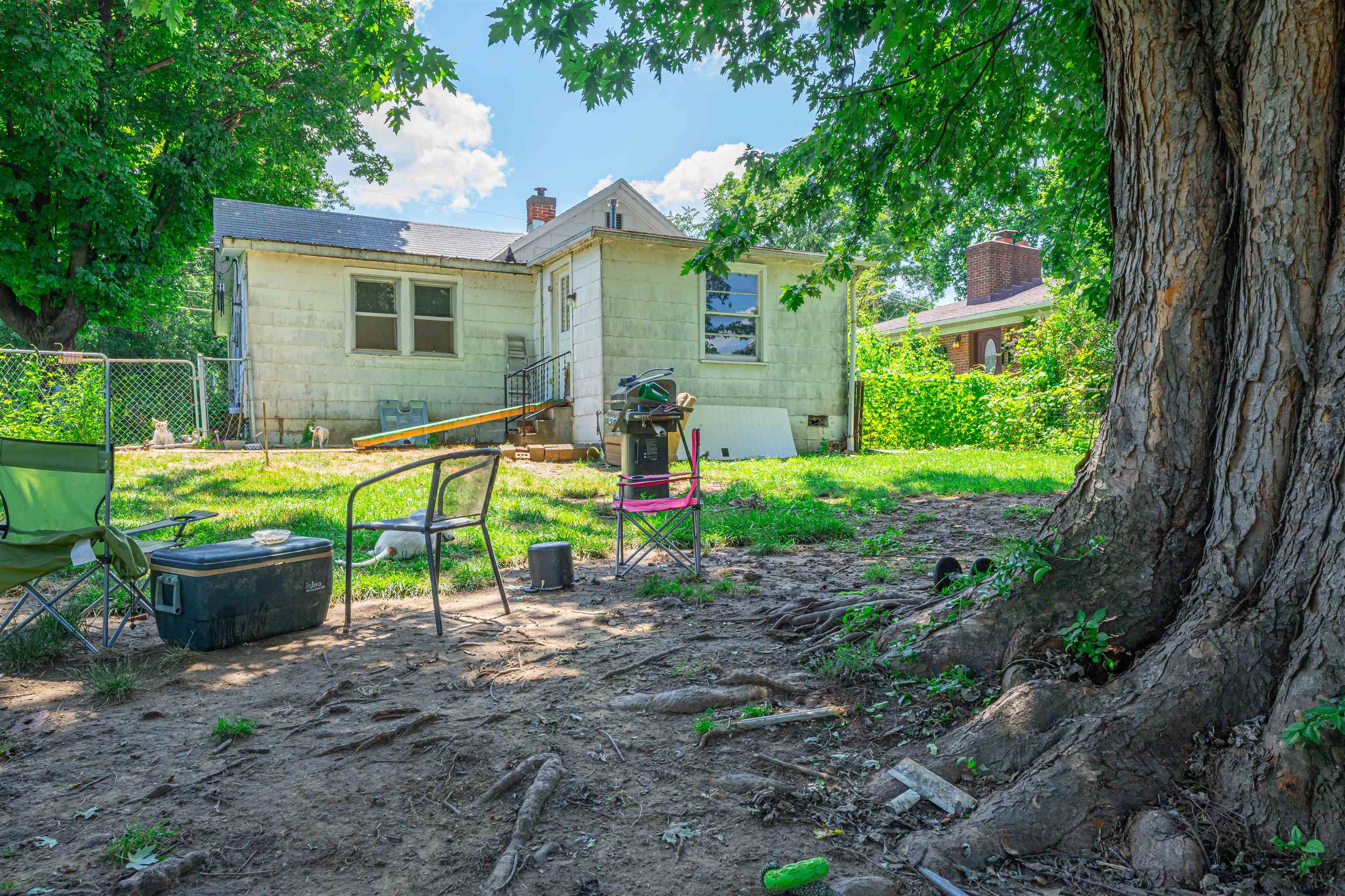 2415 Nelson Ave, Owensboro, Kentucky 42301, 3 Bedrooms Bedrooms, ,1 BathroomBathrooms,Single Family Residence,For Sale,Nelson Ave,87474