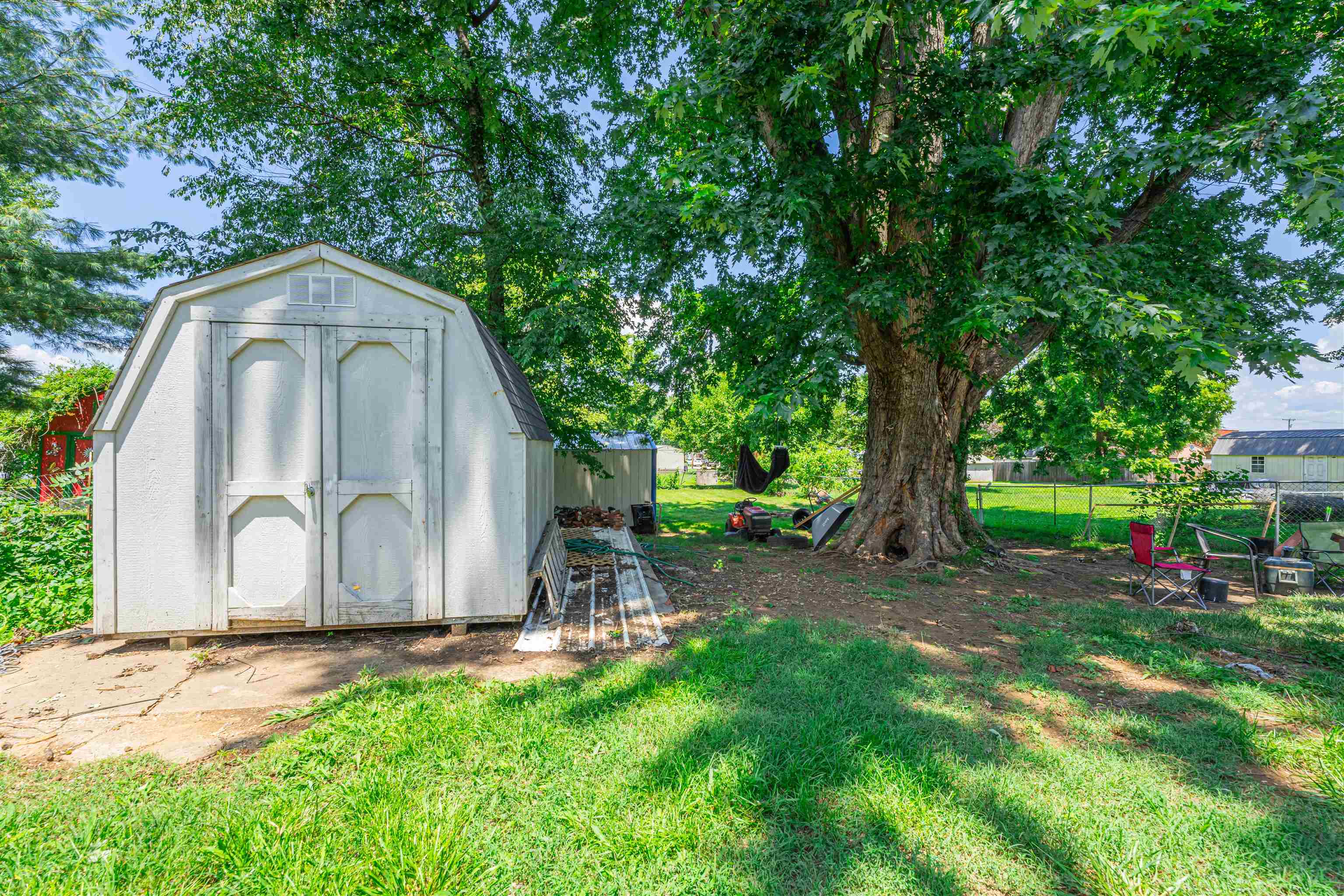 2415 Nelson Ave, Owensboro, Kentucky 42301, 3 Bedrooms Bedrooms, ,1 BathroomBathrooms,Single Family Residence,For Sale,Nelson Ave,87474