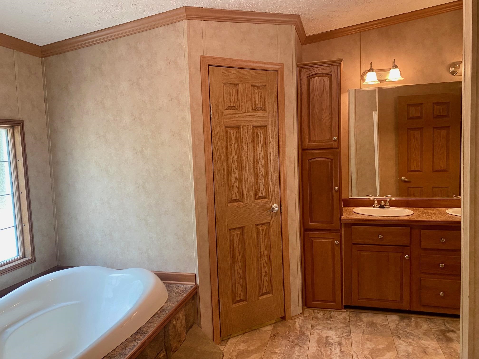 70 Dogwood Dr, Hartford, Kentucky 42320, 3 Bedrooms Bedrooms, ,2 BathroomsBathrooms,Manufactured On Land,For Sale,Dogwood Dr,87513