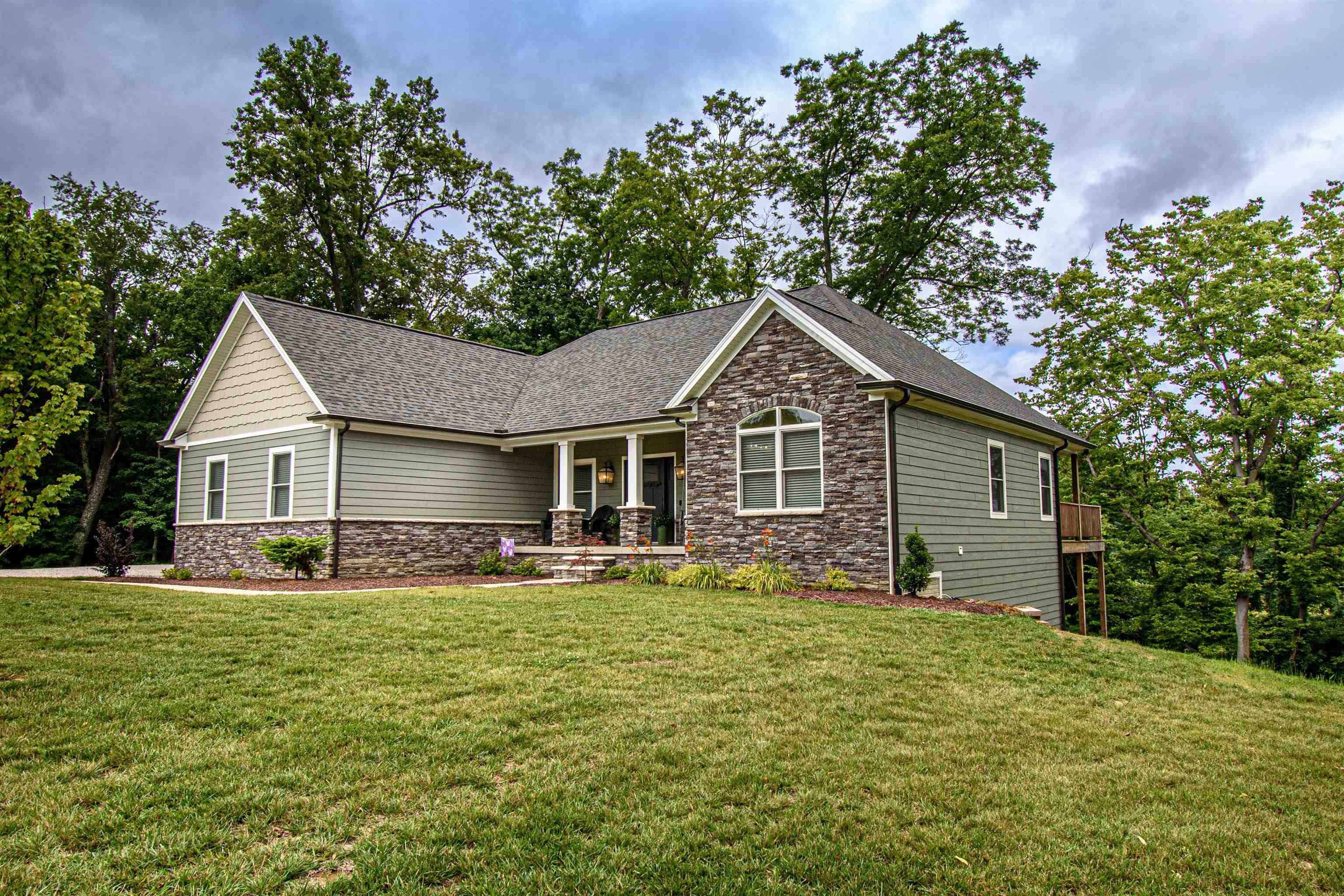 71 Booth Field Rd, Owensboro, Kentucky 42301, 3 Bedrooms Bedrooms, ,3 BathroomsBathrooms,Single Family Residence,For Sale,Booth Field Rd,87525