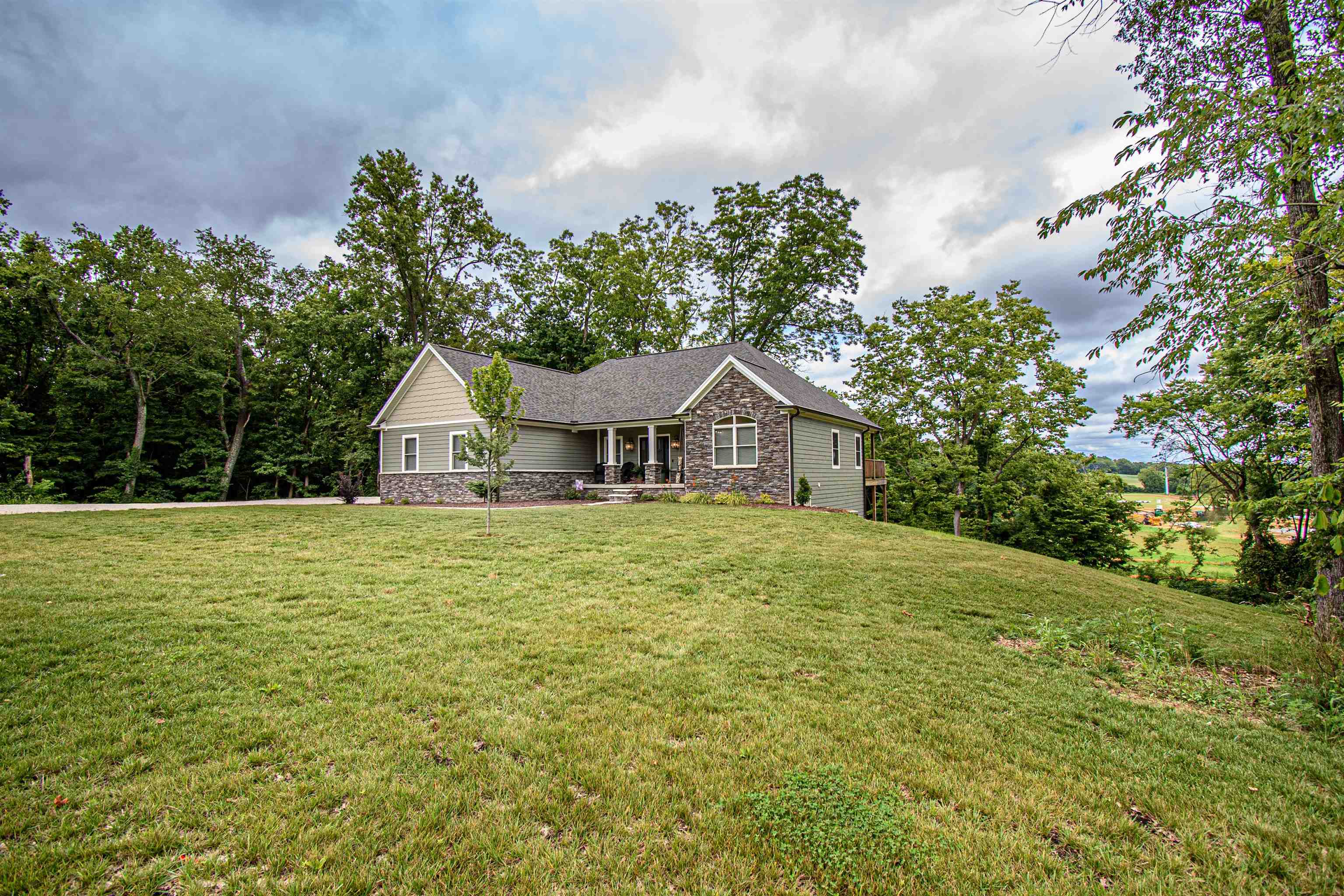 71 Booth Field Rd, Owensboro, Kentucky 42301, 3 Bedrooms Bedrooms, ,3 BathroomsBathrooms,Single Family Residence,For Sale,Booth Field Rd,87525