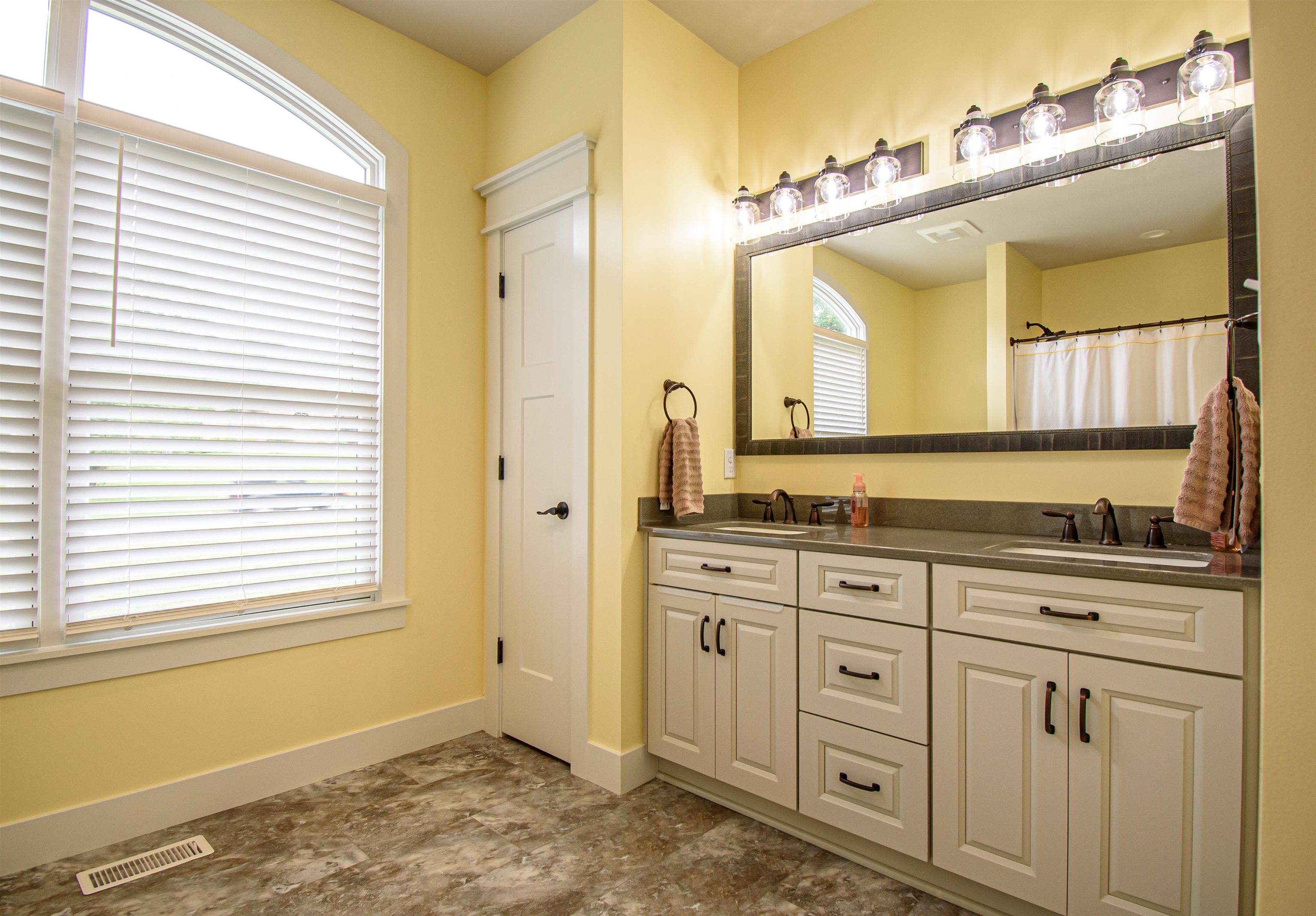 71 Booth Field Rd, Owensboro, Kentucky 42301, 3 Bedrooms Bedrooms, ,3 BathroomsBathrooms,Single Family Residence,For Sale,Booth Field Rd,87525