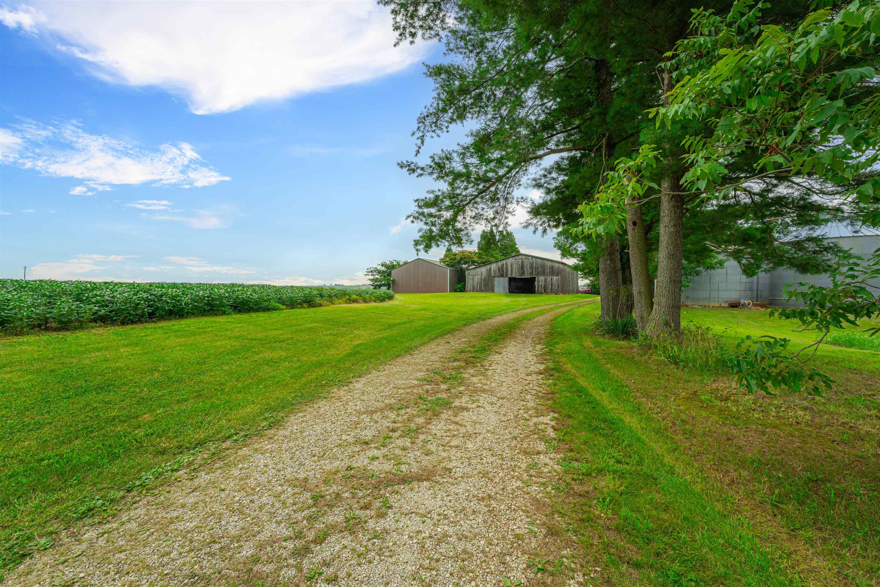8234 Short Station Road, Philpot, Kentucky 42366, 4 Bedrooms Bedrooms, ,3 BathroomsBathrooms,Single Family Residence,For Sale,Short Station Road,87567