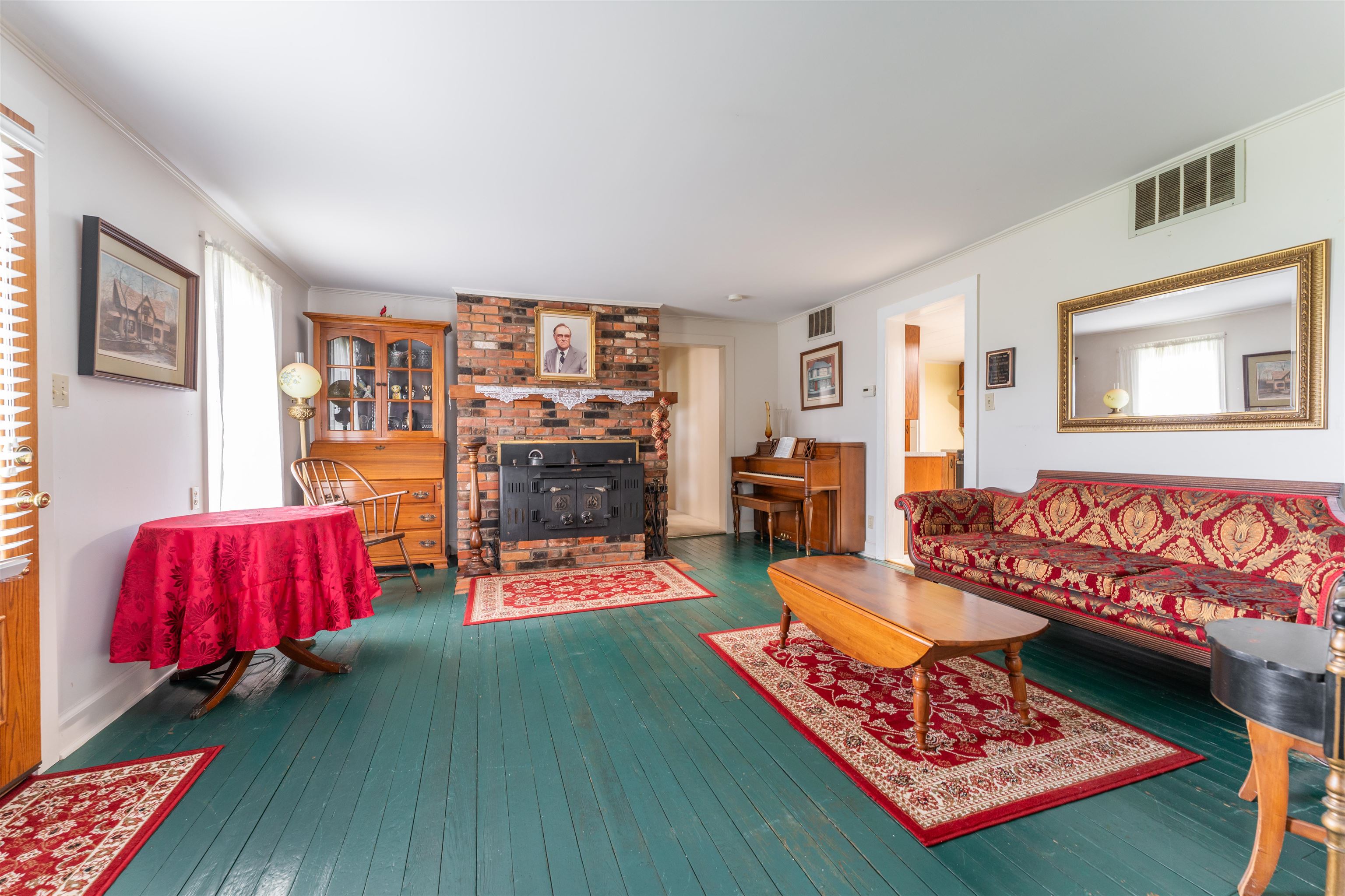 8234 Short Station Road, Philpot, Kentucky 42366, 4 Bedrooms Bedrooms, ,3 BathroomsBathrooms,Single Family Residence,For Sale,Short Station Road,87567