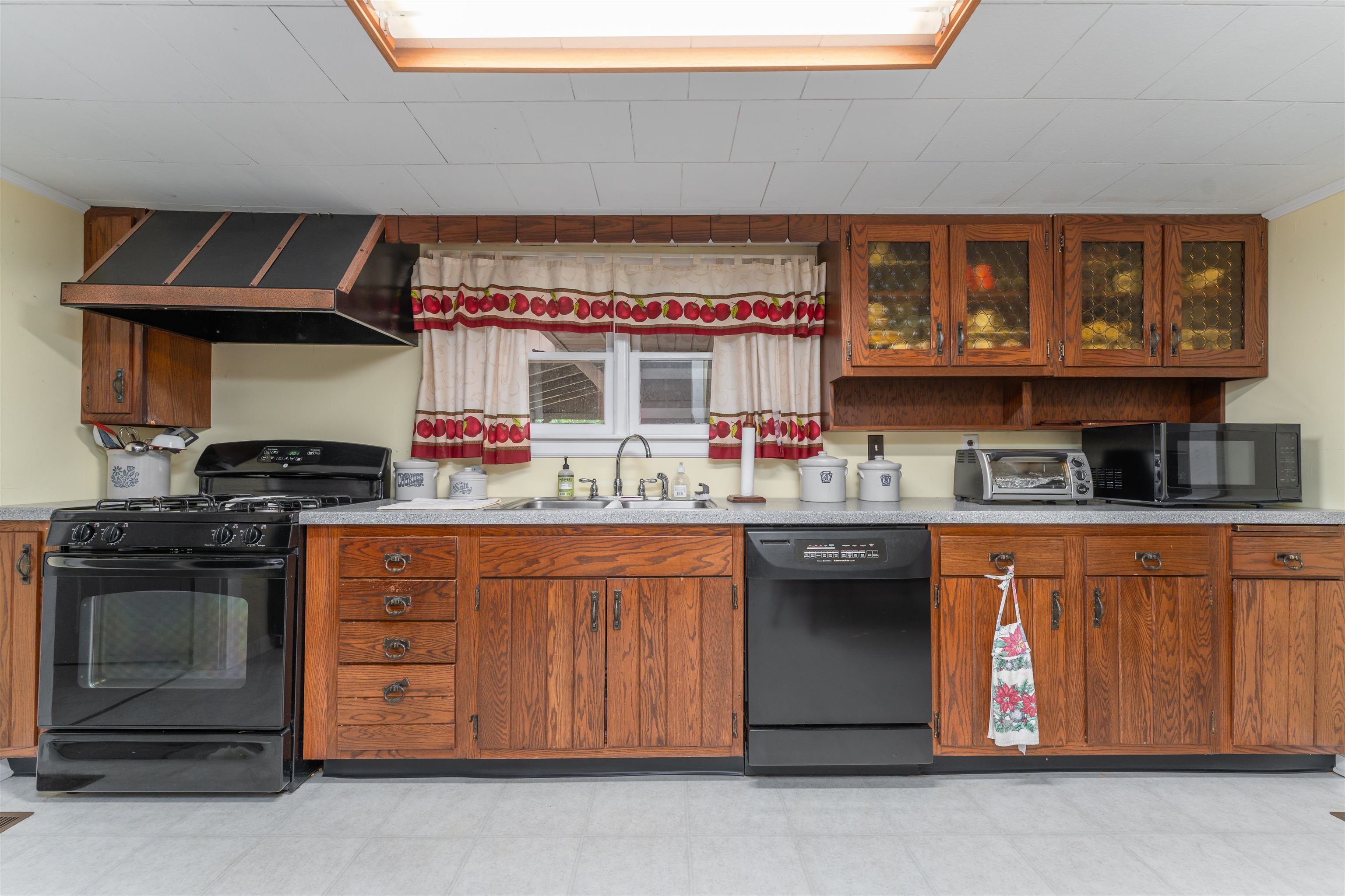 8234 Short Station Road, Philpot, Kentucky 42366, 4 Bedrooms Bedrooms, ,3 BathroomsBathrooms,Single Family Residence,For Sale,Short Station Road,87567