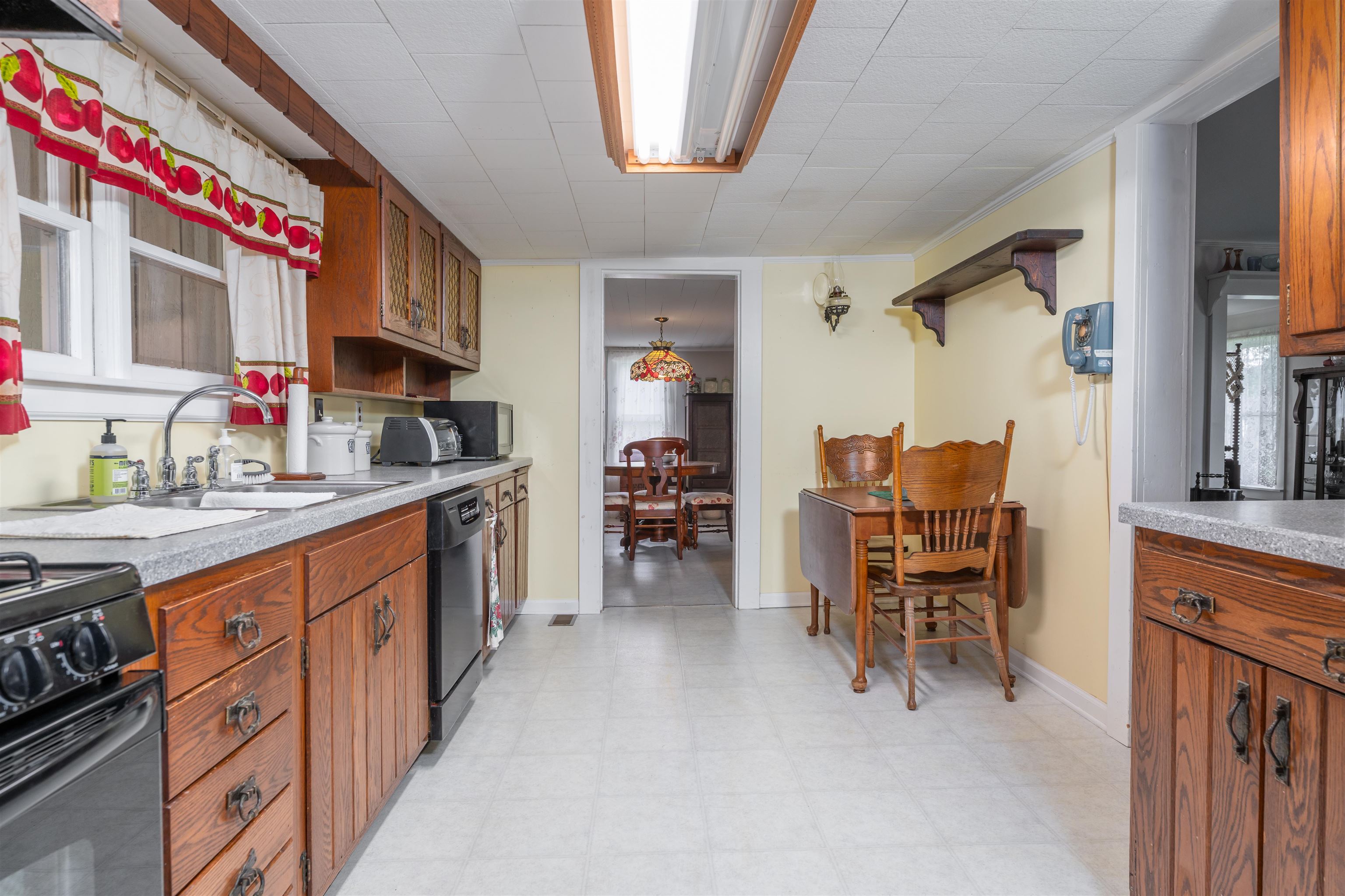8234 Short Station Road, Philpot, Kentucky 42366, 4 Bedrooms Bedrooms, ,3 BathroomsBathrooms,Single Family Residence,For Sale,Short Station Road,87567