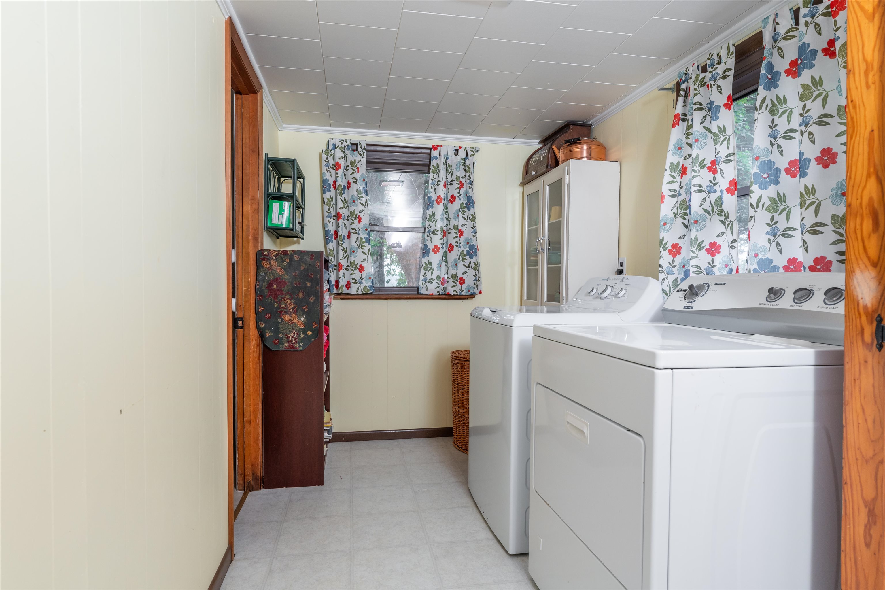 8234 Short Station Road, Philpot, Kentucky 42366, 4 Bedrooms Bedrooms, ,3 BathroomsBathrooms,Single Family Residence,For Sale,Short Station Road,87567