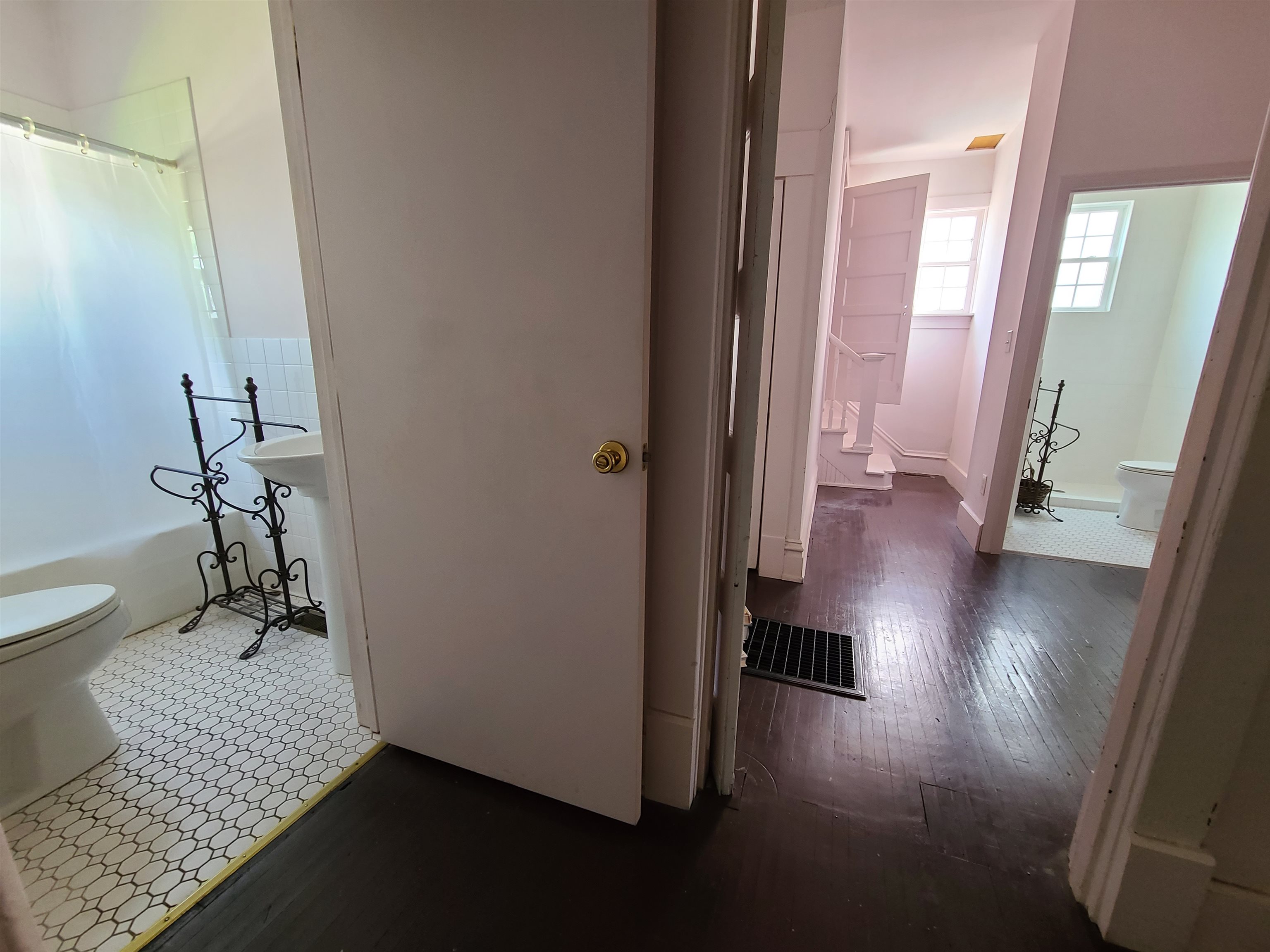 1229 Allen, Owensboro, Kentucky 42303, 5 Bedrooms Bedrooms, ,4 BathroomsBathrooms,Single Family Residence,For Sale,Allen,87580