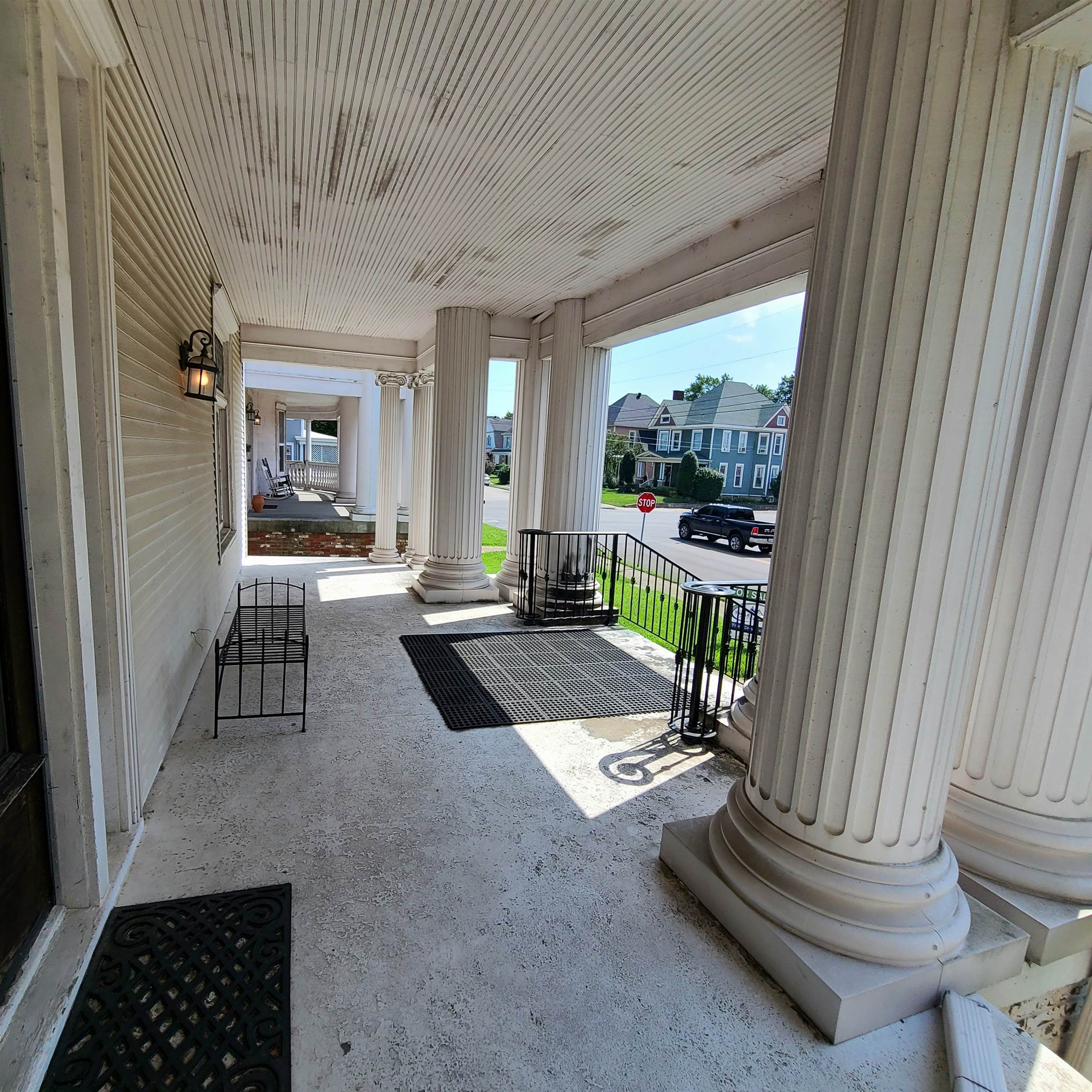 1229 Allen, Owensboro, Kentucky 42303, 5 Bedrooms Bedrooms, ,4 BathroomsBathrooms,Single Family Residence,For Sale,Allen,87580