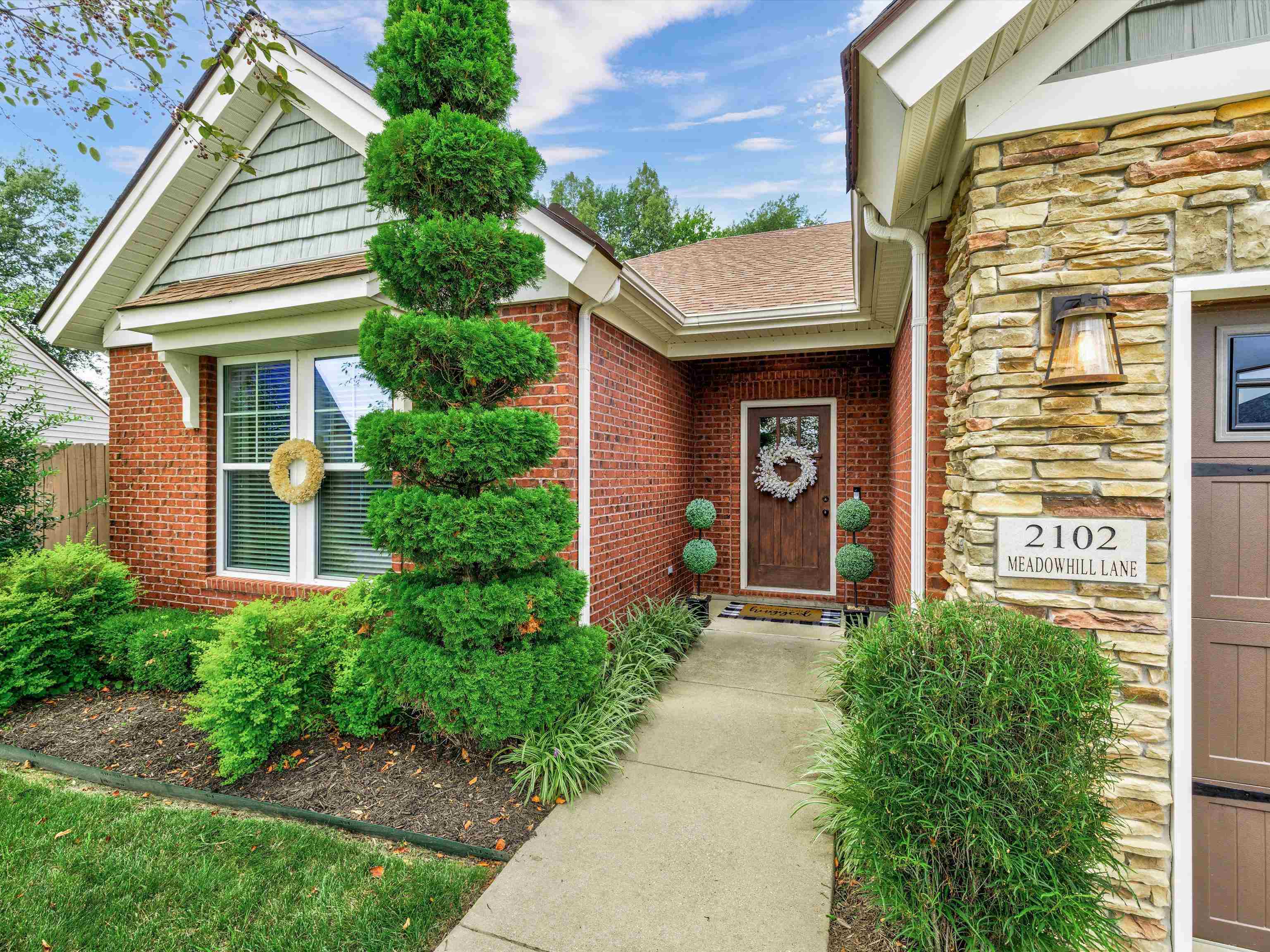 2102 Meadowhill Lane, Utica, Kentucky 42376, 2 Bedrooms Bedrooms, ,2 BathroomsBathrooms,Single Family Residence,For Sale,Meadowhill Lane,87588