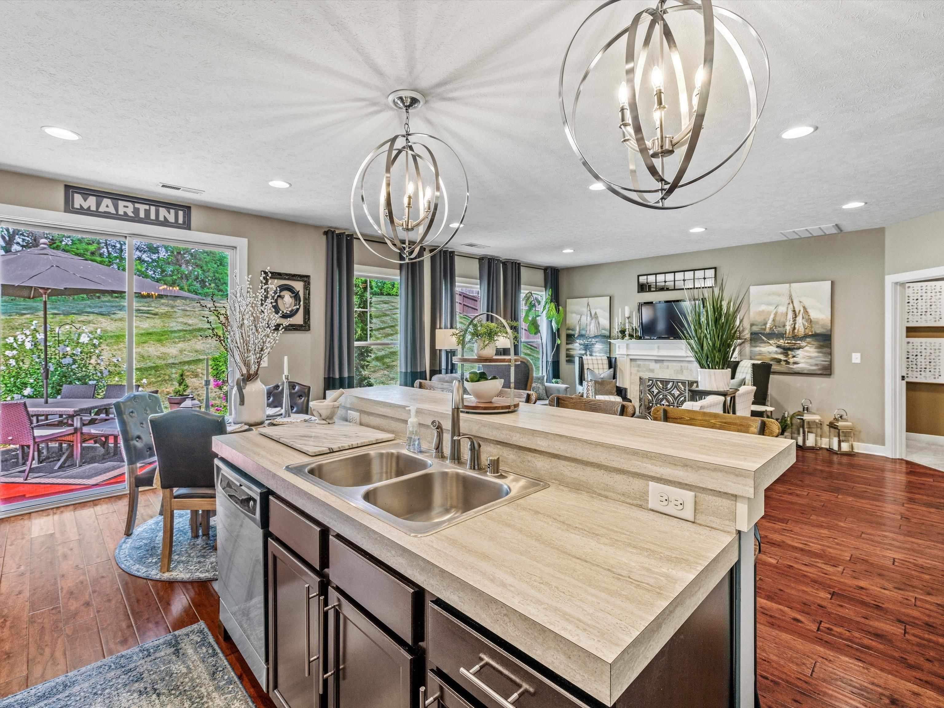 2102 Meadowhill Lane, Utica, Kentucky 42376, 2 Bedrooms Bedrooms, ,2 BathroomsBathrooms,Single Family Residence,For Sale,Meadowhill Lane,87588