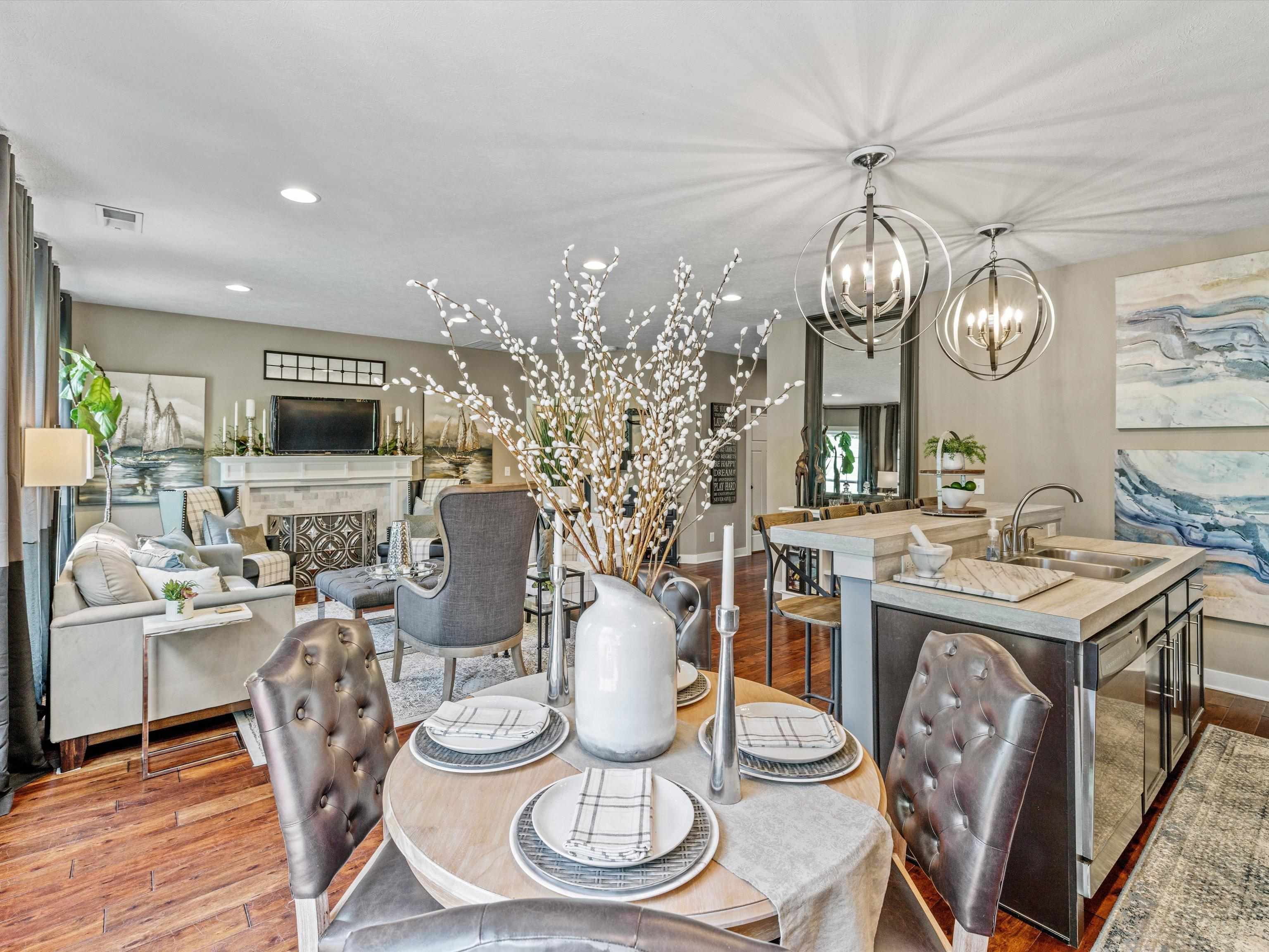 2102 Meadowhill Lane, Utica, Kentucky 42376, 2 Bedrooms Bedrooms, ,2 BathroomsBathrooms,Single Family Residence,For Sale,Meadowhill Lane,87588
