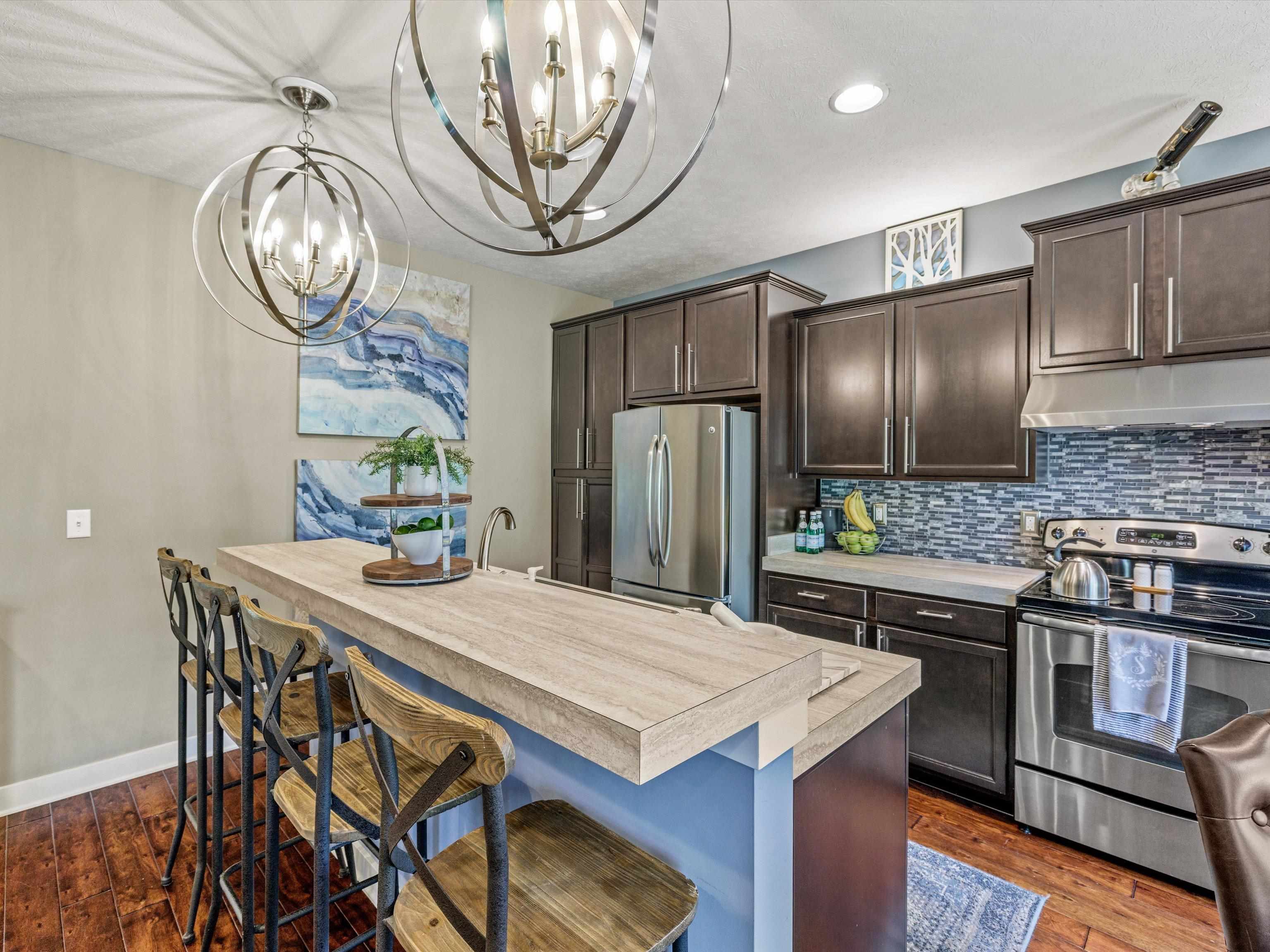 2102 Meadowhill Lane, Utica, Kentucky 42376, 2 Bedrooms Bedrooms, ,2 BathroomsBathrooms,Single Family Residence,For Sale,Meadowhill Lane,87588