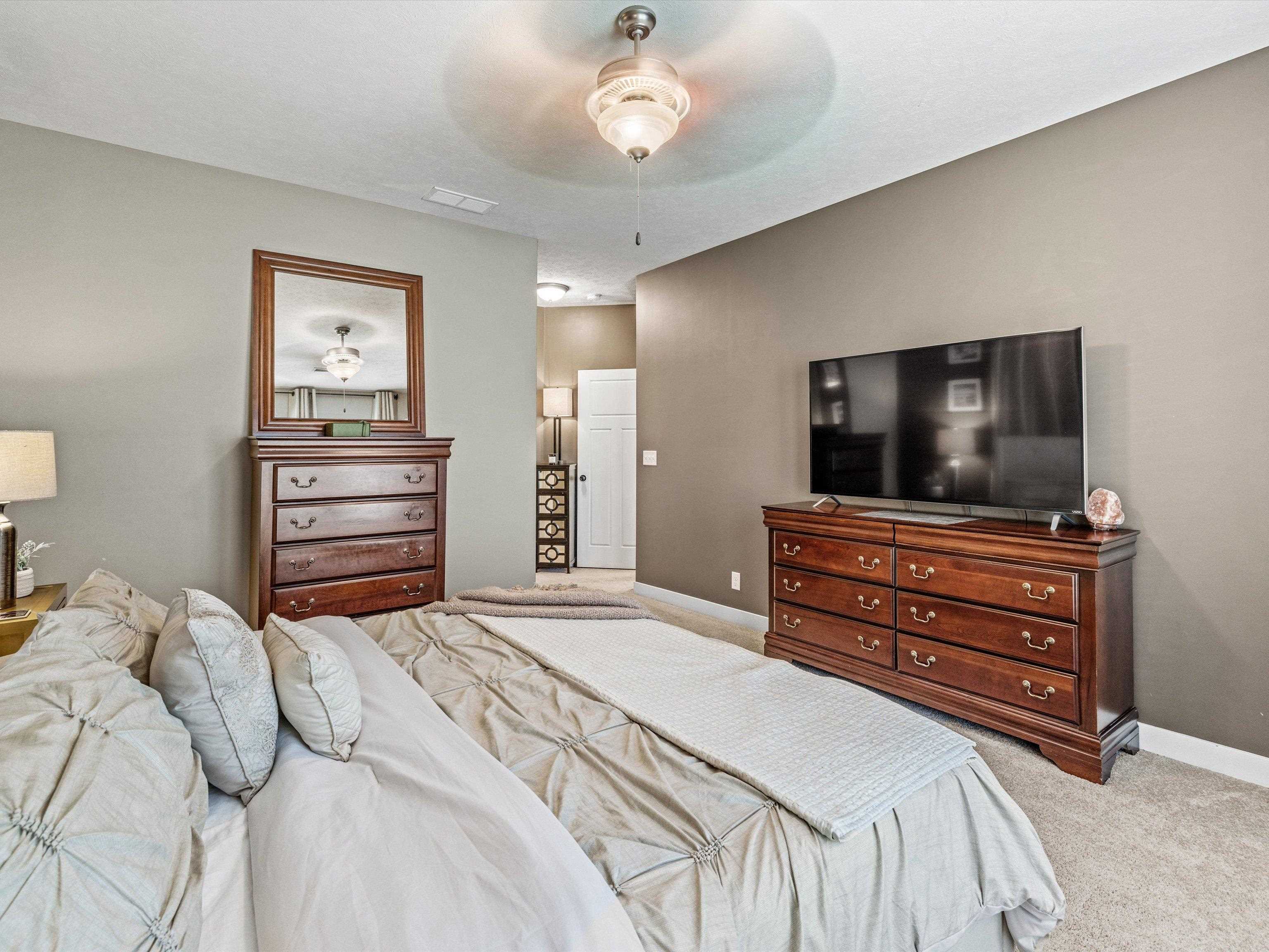 2102 Meadowhill Lane, Utica, Kentucky 42376, 2 Bedrooms Bedrooms, ,2 BathroomsBathrooms,Single Family Residence,For Sale,Meadowhill Lane,87588