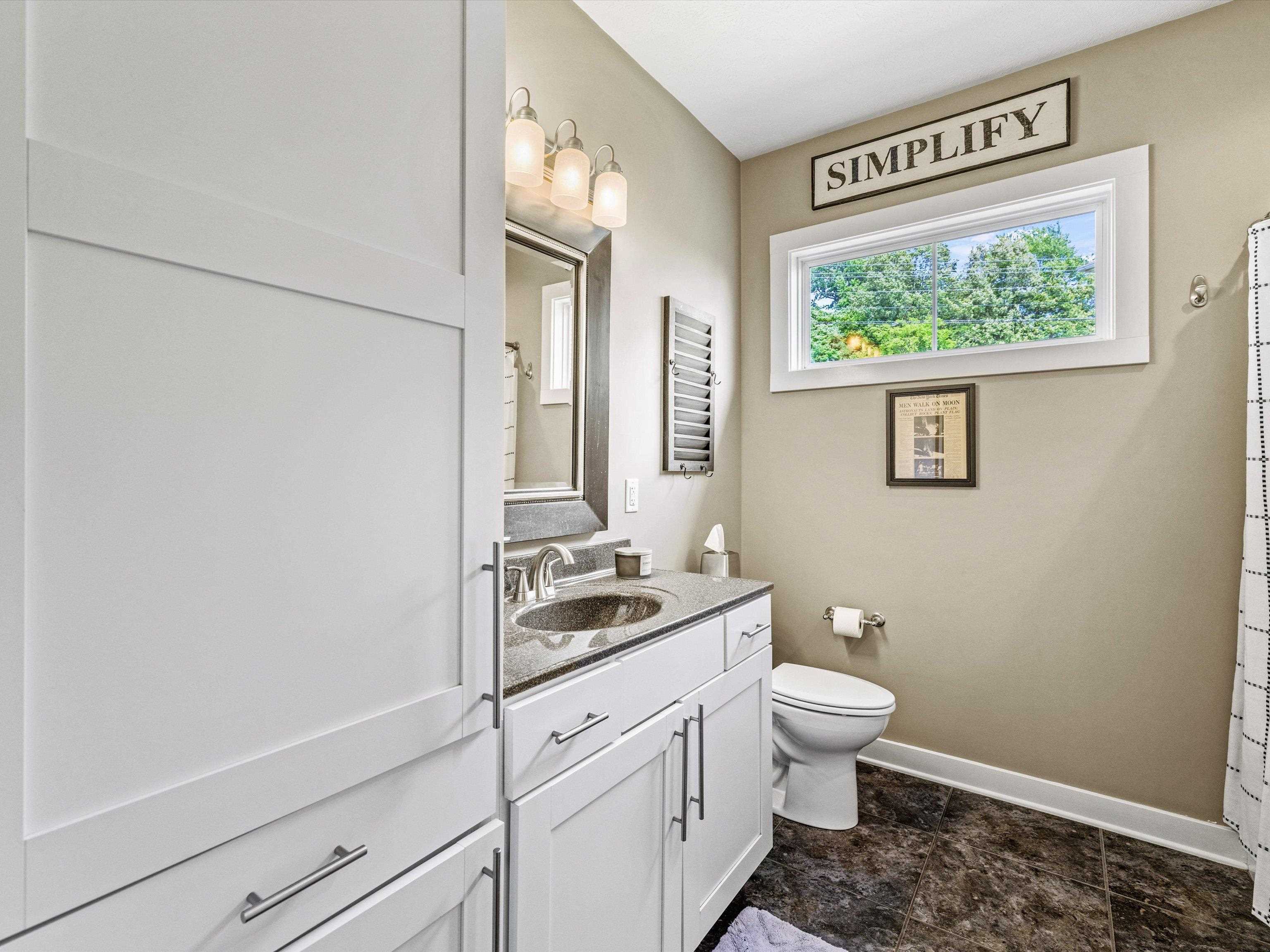 2102 Meadowhill Lane, Utica, Kentucky 42376, 2 Bedrooms Bedrooms, ,2 BathroomsBathrooms,Single Family Residence,For Sale,Meadowhill Lane,87588