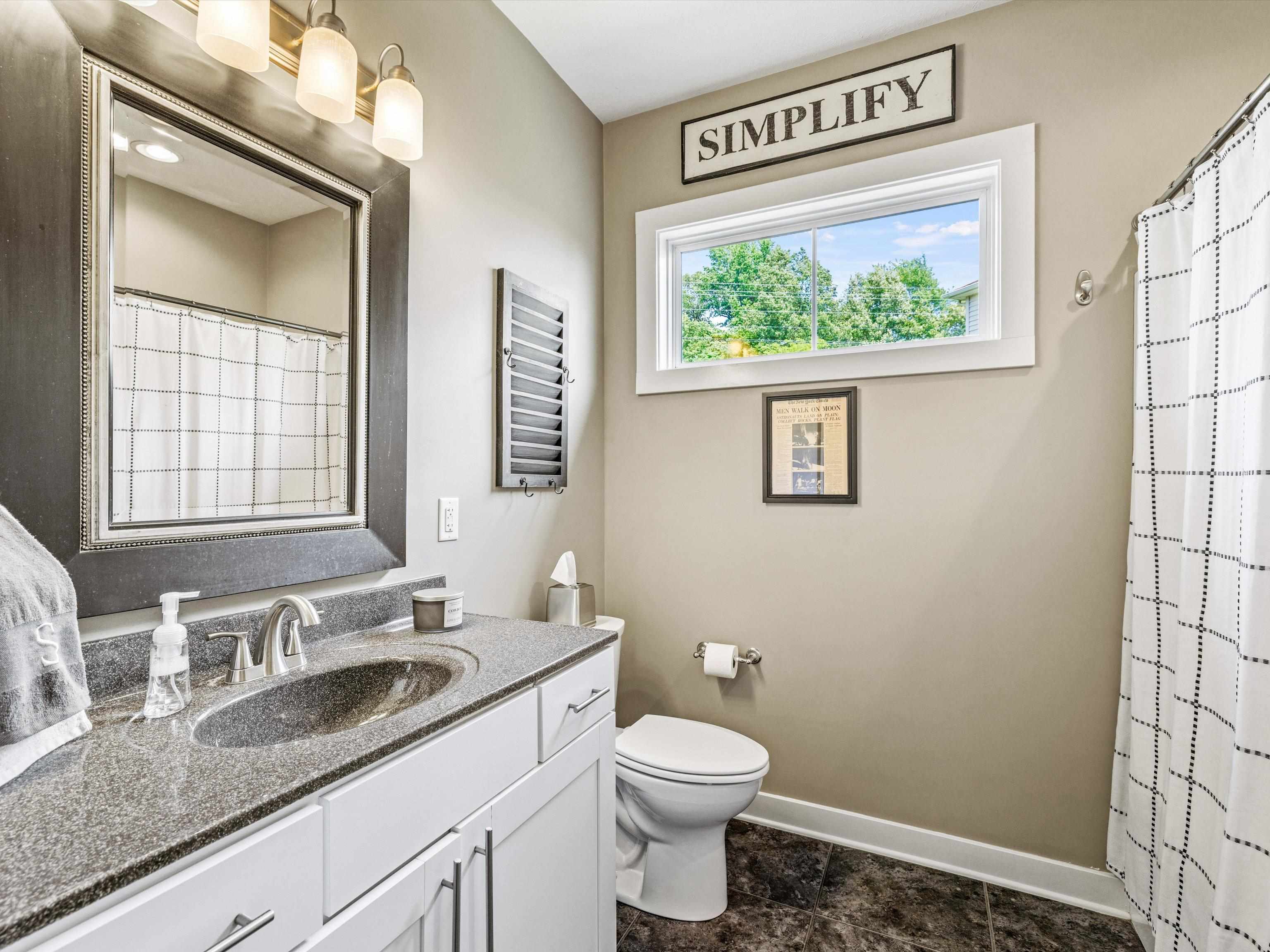 2102 Meadowhill Lane, Utica, Kentucky 42376, 2 Bedrooms Bedrooms, ,2 BathroomsBathrooms,Single Family Residence,For Sale,Meadowhill Lane,87588
