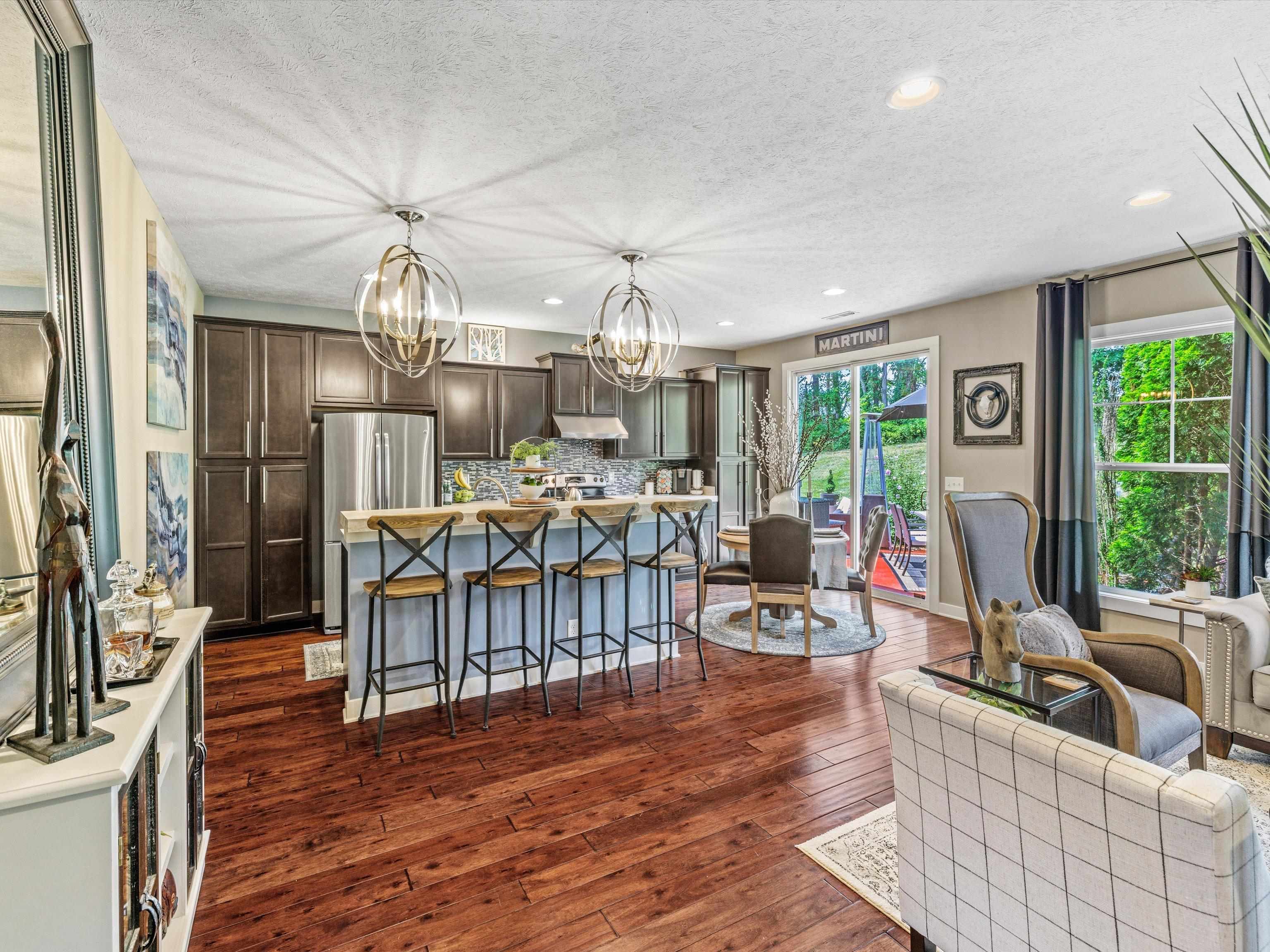 2102 Meadowhill Lane, Utica, Kentucky 42376, 2 Bedrooms Bedrooms, ,2 BathroomsBathrooms,Single Family Residence,For Sale,Meadowhill Lane,87588
