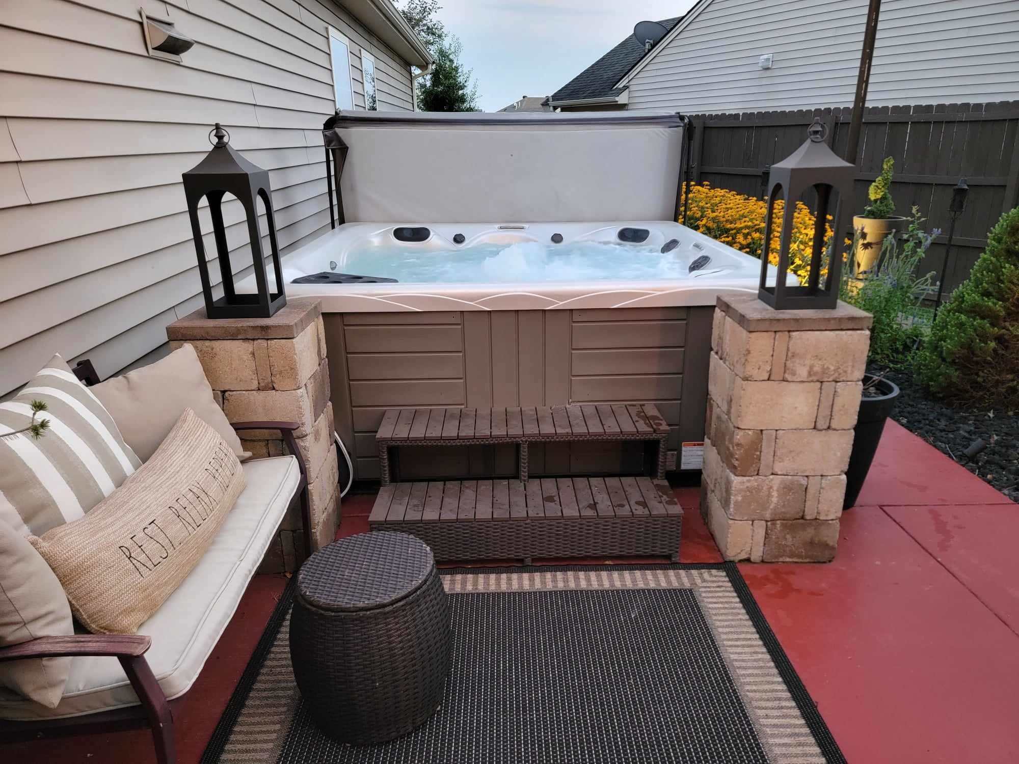 2102 Meadowhill Lane, Utica, Kentucky 42376, 2 Bedrooms Bedrooms, ,2 BathroomsBathrooms,Single Family Residence,For Sale,Meadowhill Lane,87588