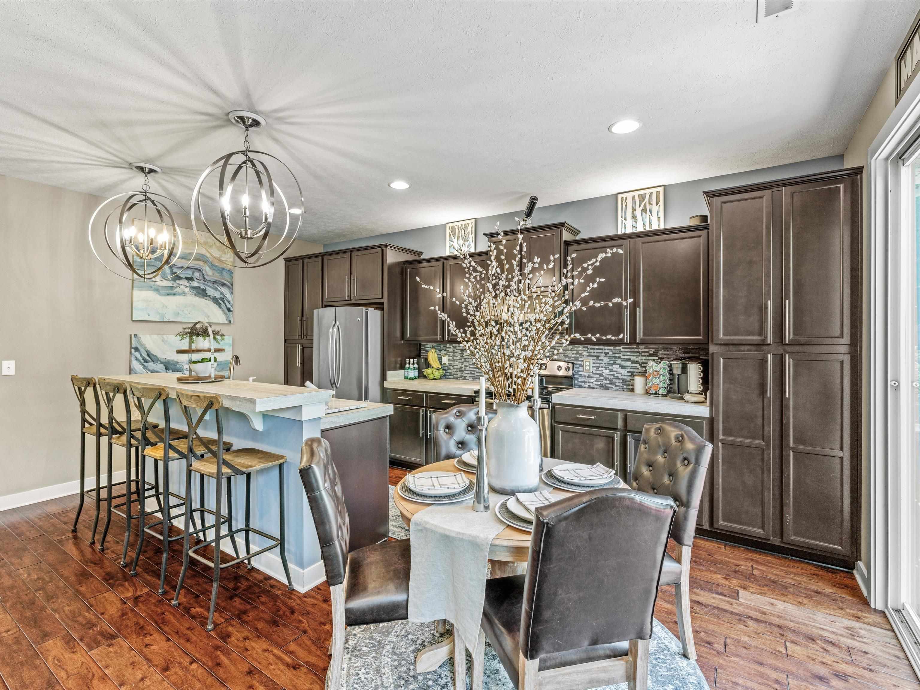 2102 Meadowhill Lane, Utica, Kentucky 42376, 2 Bedrooms Bedrooms, ,2 BathroomsBathrooms,Single Family Residence,For Sale,Meadowhill Lane,87588