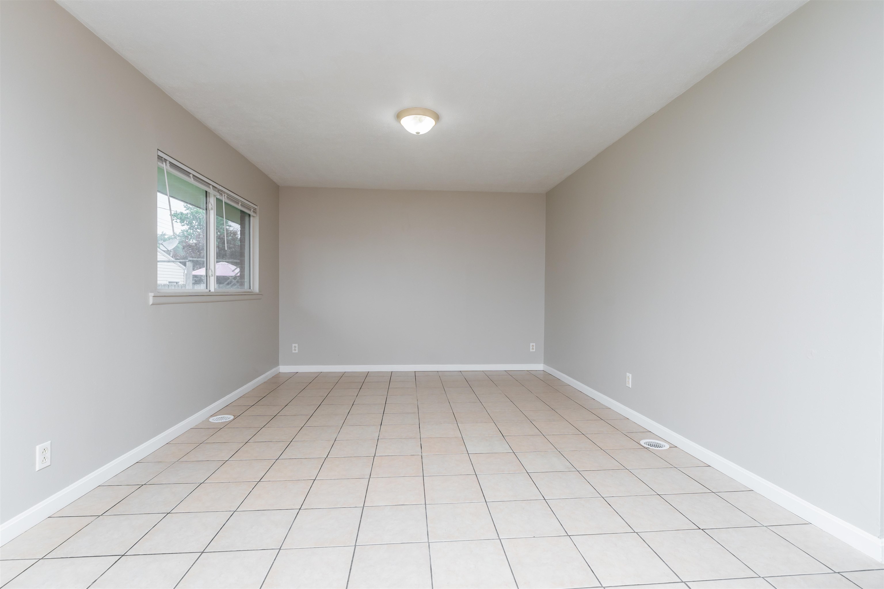 3522 Surrey Drive, Owensboro, Kentucky 42301, 3 Bedrooms Bedrooms, ,1 BathroomBathrooms,Single Family Residence,For Sale,Surrey Drive,87589