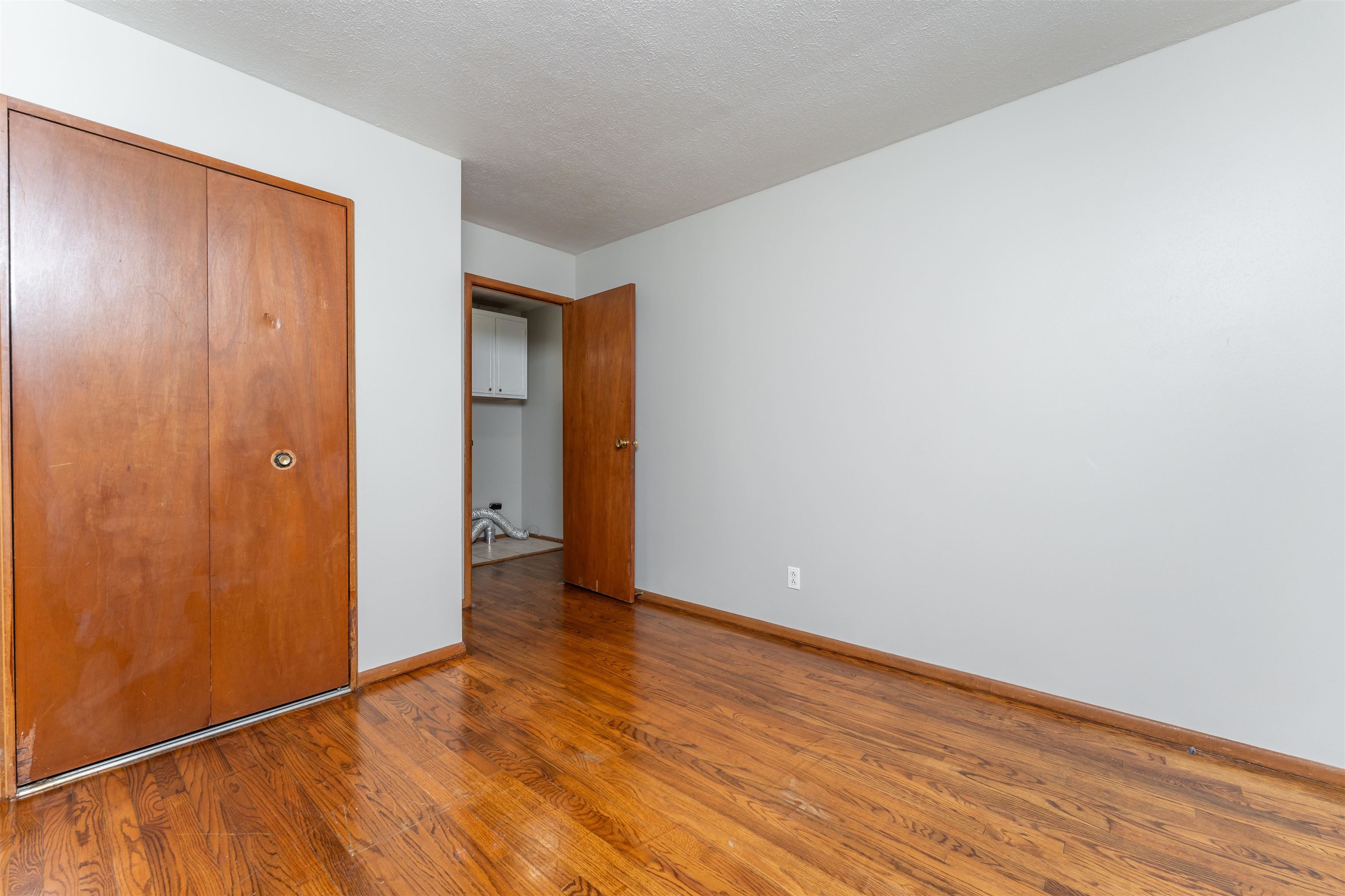 3522 Surrey Drive, Owensboro, Kentucky 42301, 3 Bedrooms Bedrooms, ,1 BathroomBathrooms,Single Family Residence,For Sale,Surrey Drive,87589