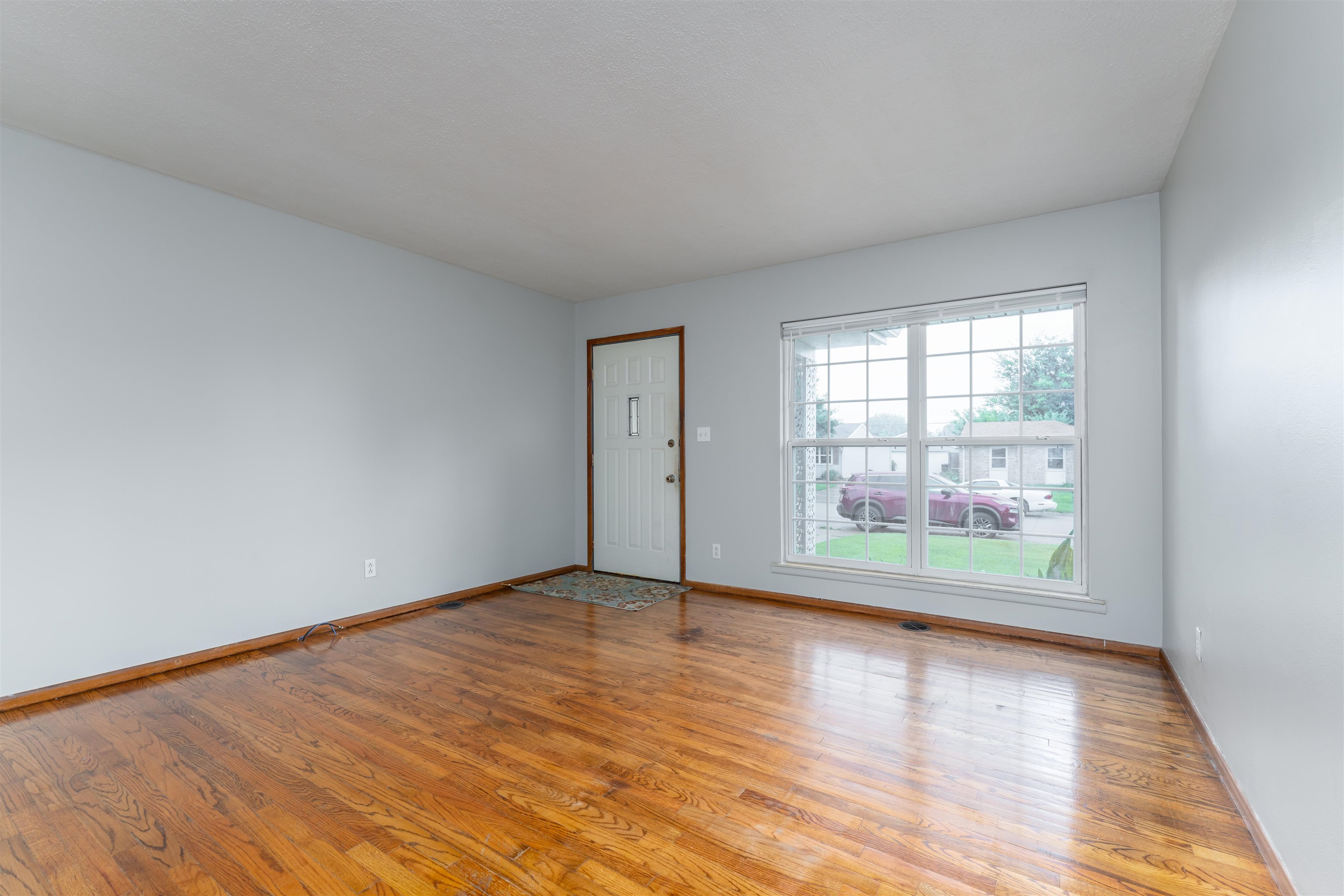 3522 Surrey Drive, Owensboro, Kentucky 42301, 3 Bedrooms Bedrooms, ,1 BathroomBathrooms,Single Family Residence,For Sale,Surrey Drive,87589