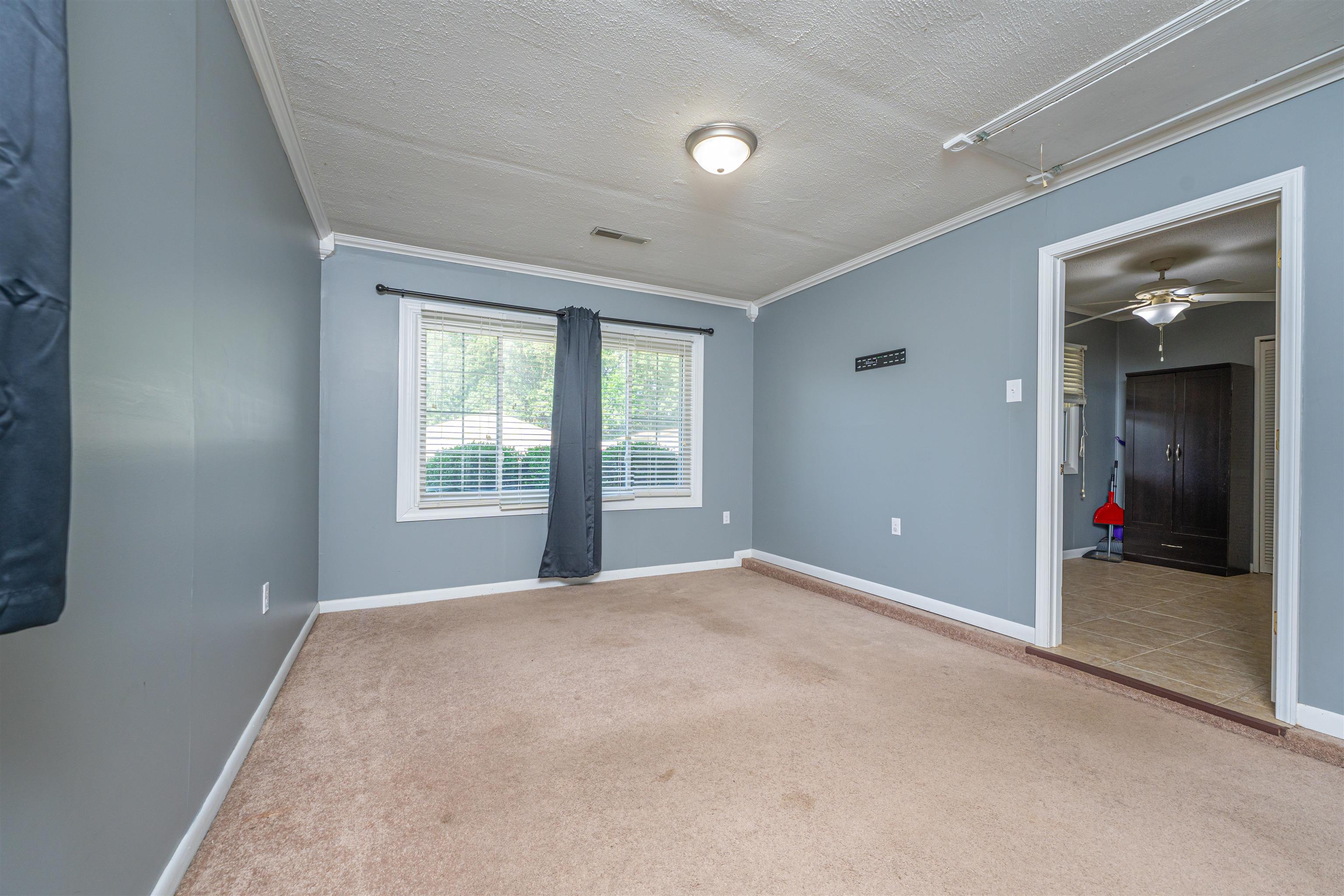 6460 Lilac Ln, Utica, Kentucky 42376, 4 Bedrooms Bedrooms, ,2 BathroomsBathrooms,Single Family Residence,For Sale,Lilac Ln,87590