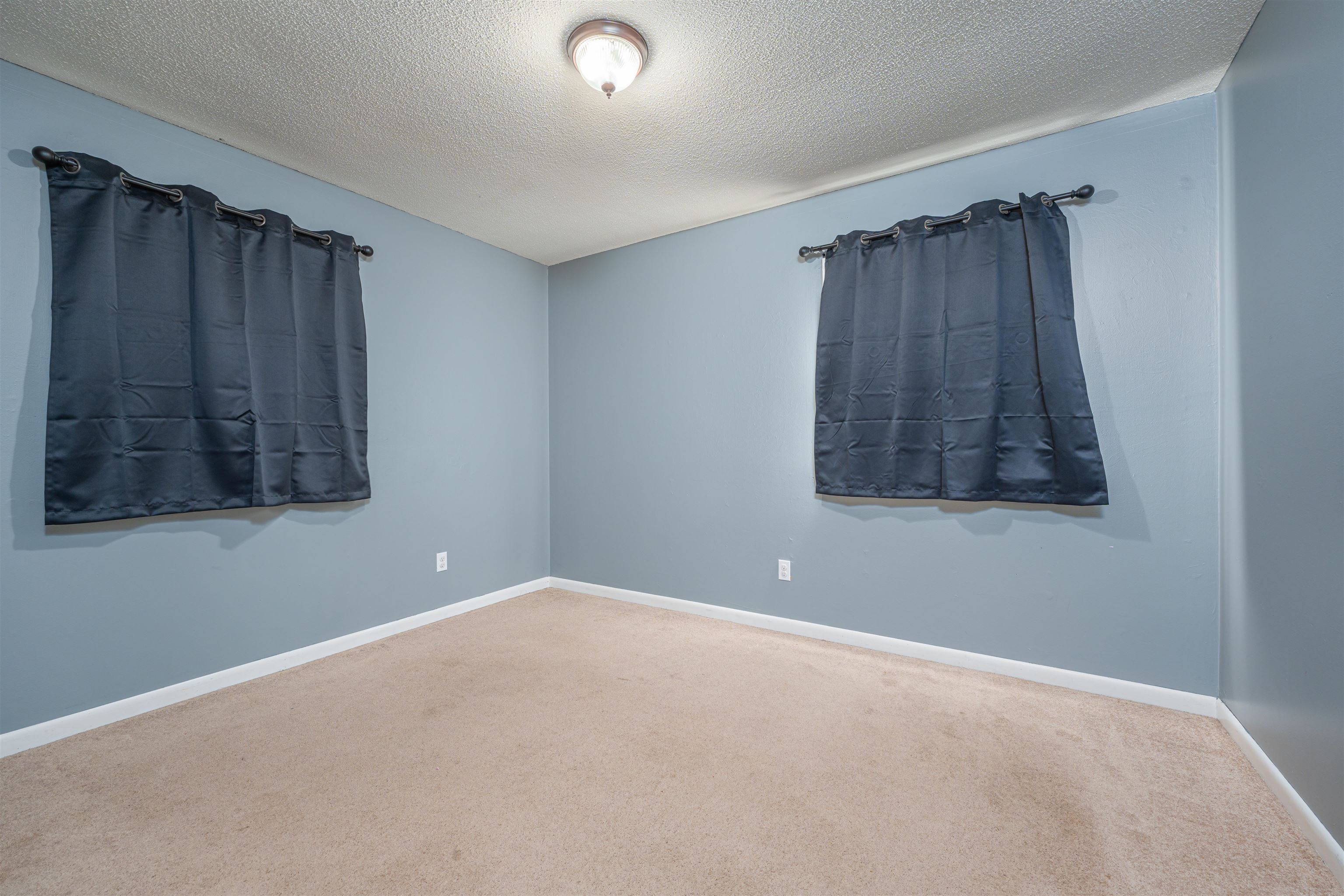 6460 Lilac Ln, Utica, Kentucky 42376, 4 Bedrooms Bedrooms, ,2 BathroomsBathrooms,Single Family Residence,For Sale,Lilac Ln,87590