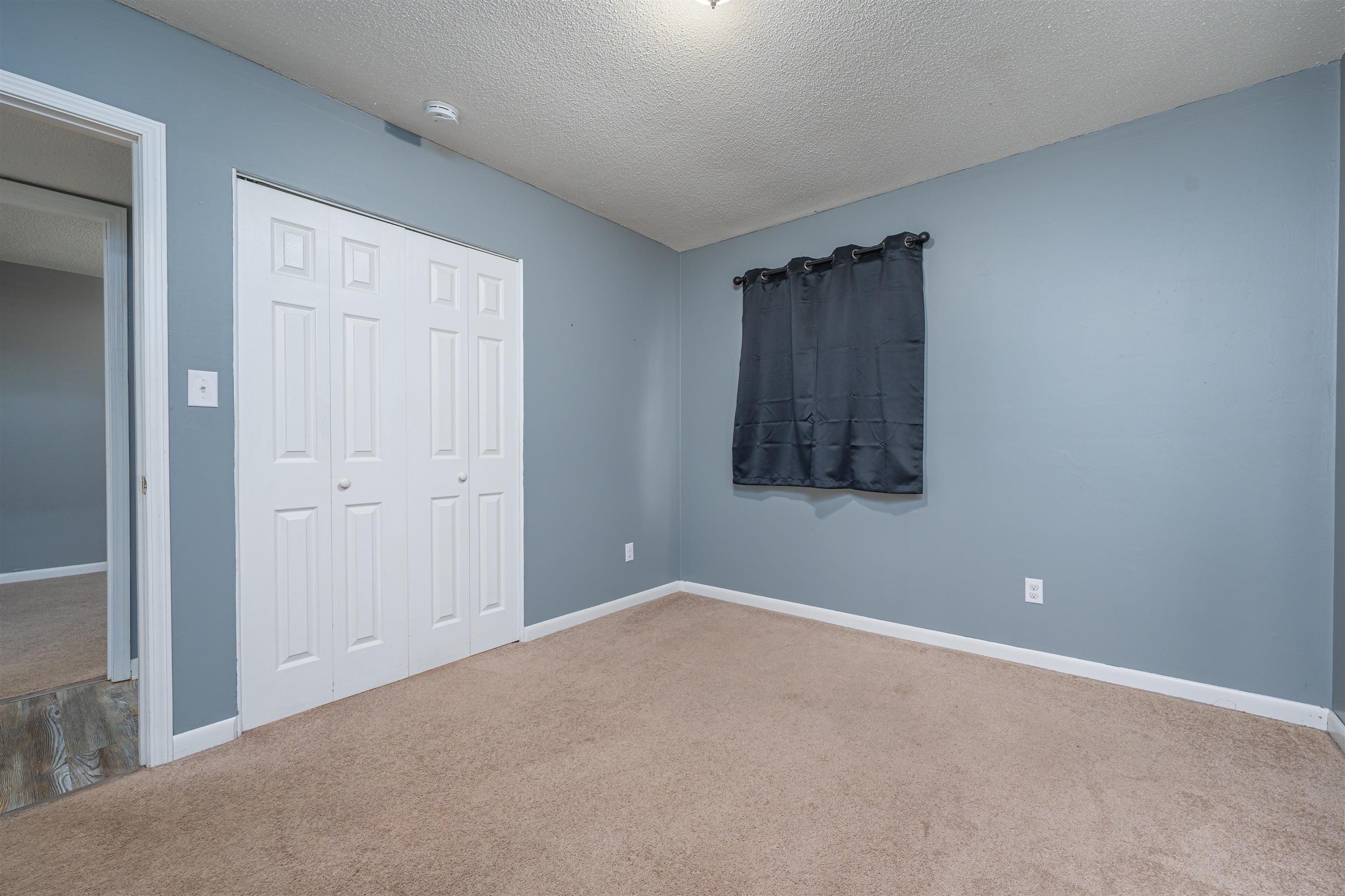 6460 Lilac Ln, Utica, Kentucky 42376, 4 Bedrooms Bedrooms, ,2 BathroomsBathrooms,Single Family Residence,For Sale,Lilac Ln,87590
