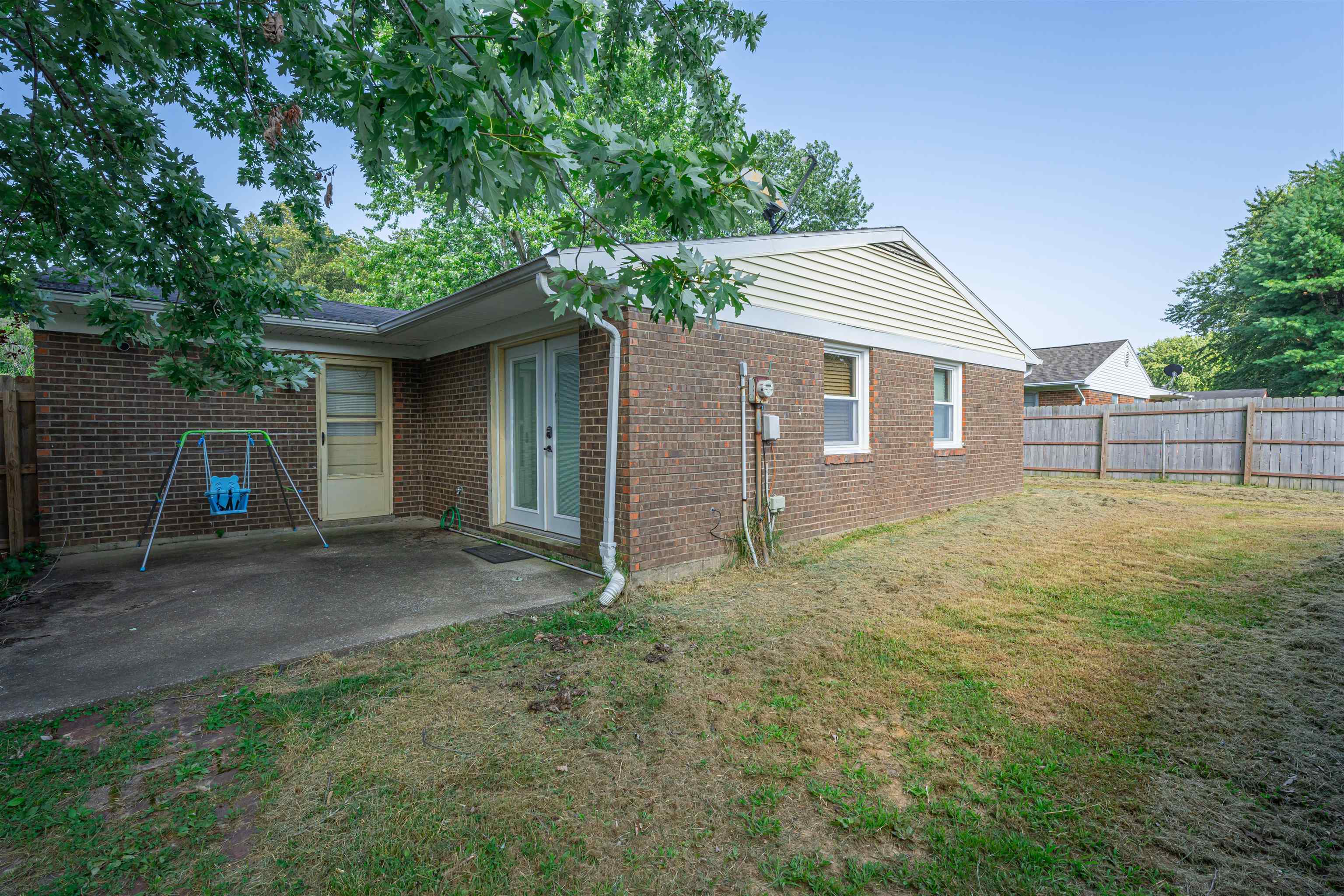 6460 Lilac Ln, Utica, Kentucky 42376, 4 Bedrooms Bedrooms, ,2 BathroomsBathrooms,Single Family Residence,For Sale,Lilac Ln,87590