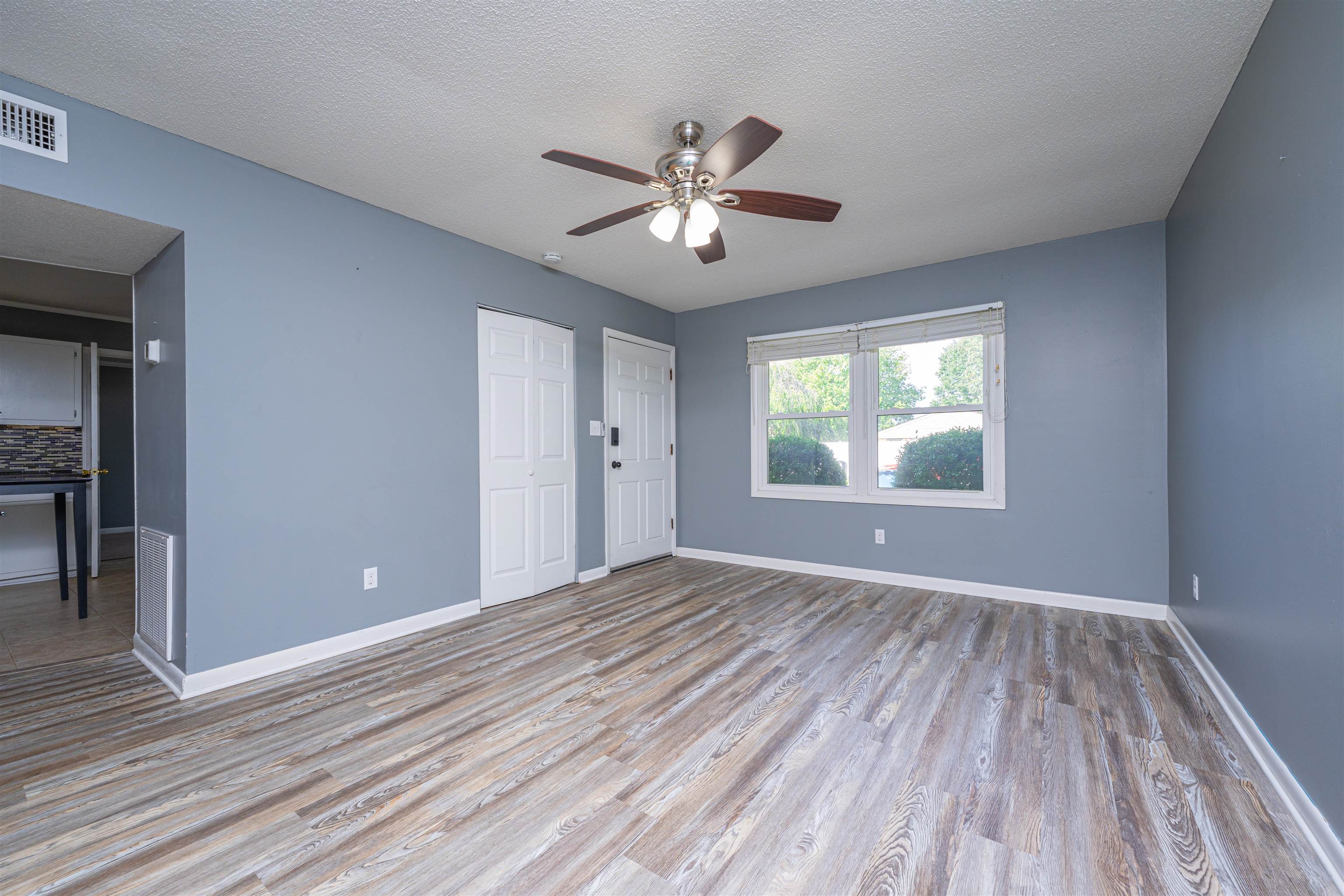 6460 Lilac Ln, Utica, Kentucky 42376, 4 Bedrooms Bedrooms, ,2 BathroomsBathrooms,Single Family Residence,For Sale,Lilac Ln,87590