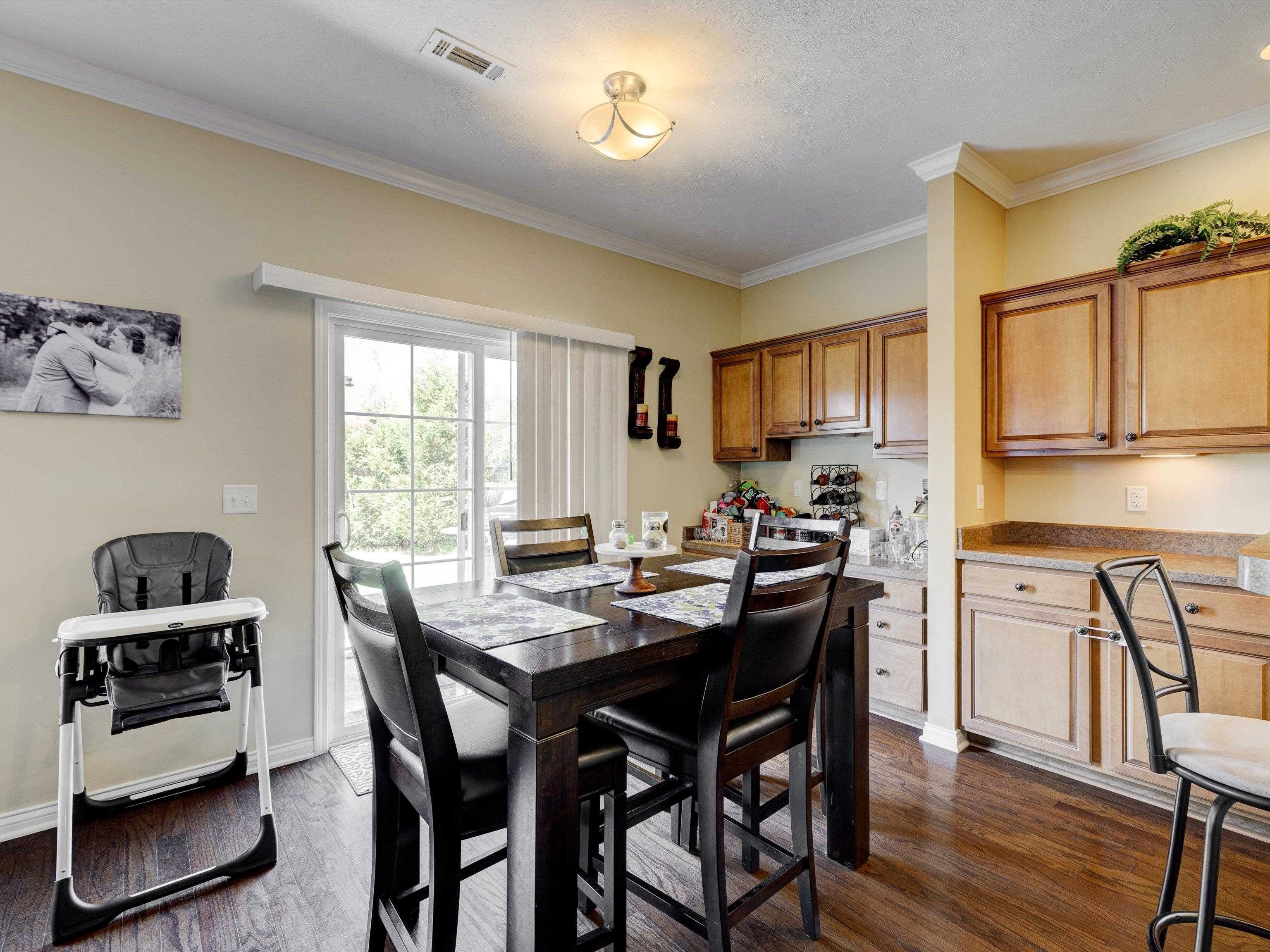 2861 Brooks Parkway, Owensboro, Kentucky 42303, 3 Bedrooms Bedrooms, ,2 BathroomsBathrooms,Single Family Residence,For Sale,Brooks Parkway,87593