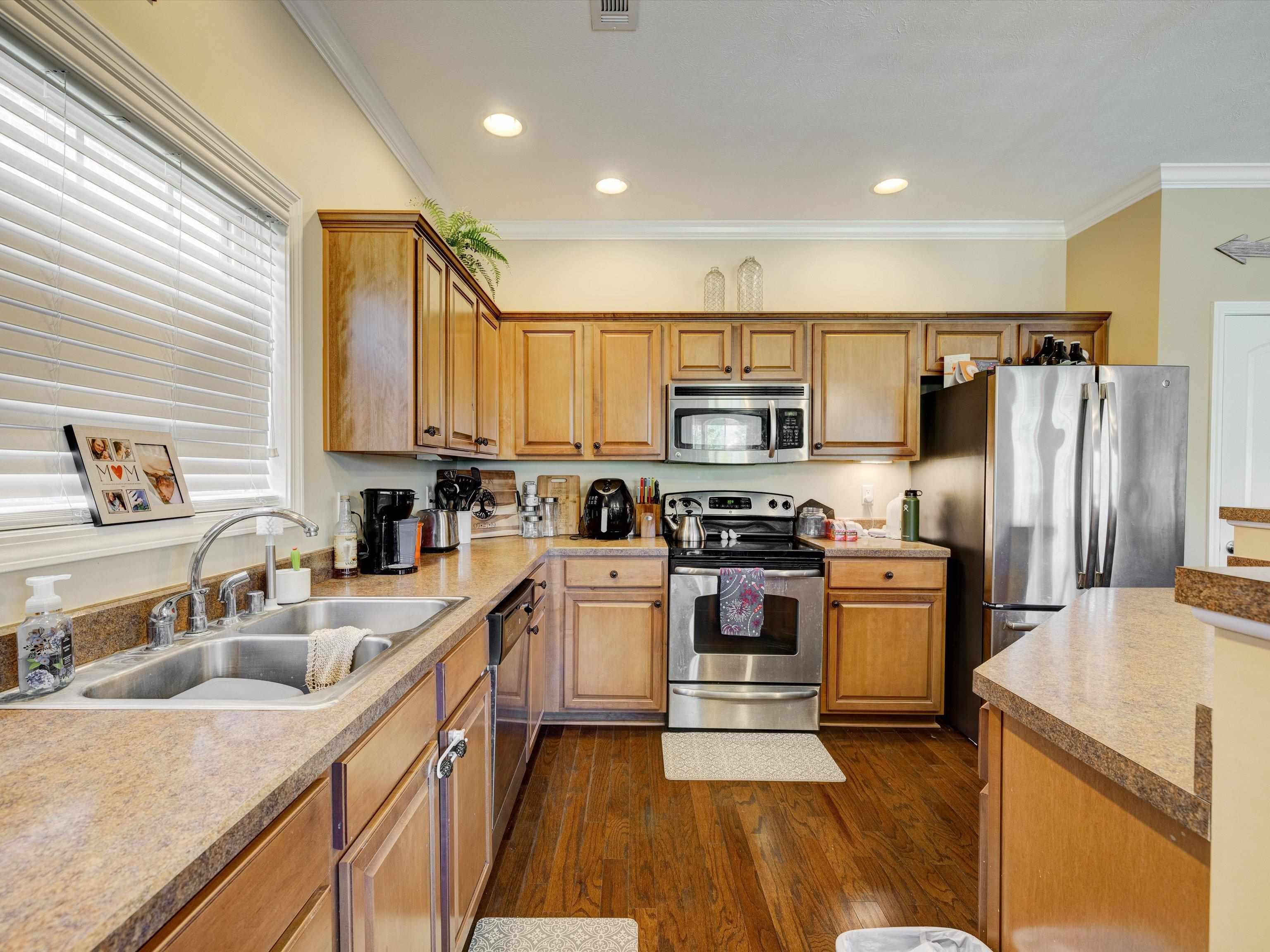 2861 Brooks Parkway, Owensboro, Kentucky 42303, 3 Bedrooms Bedrooms, ,2 BathroomsBathrooms,Single Family Residence,For Sale,Brooks Parkway,87593