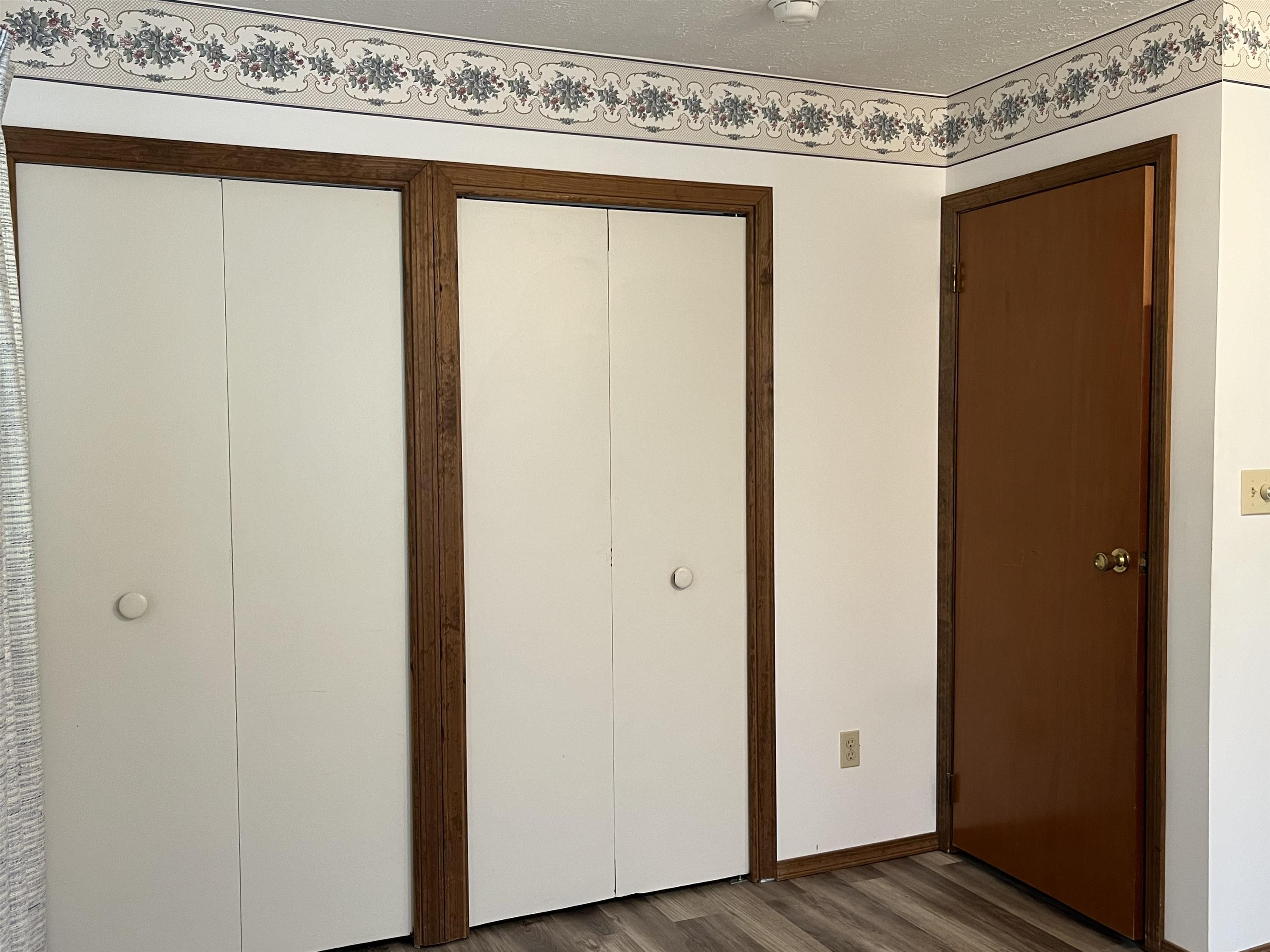 2103 Dickey Dr., Owensboro, Kentucky 42301, 2 Bedrooms Bedrooms, ,1 BathroomBathrooms,Single Family Residence,For Sale,Dickey Dr.,87619