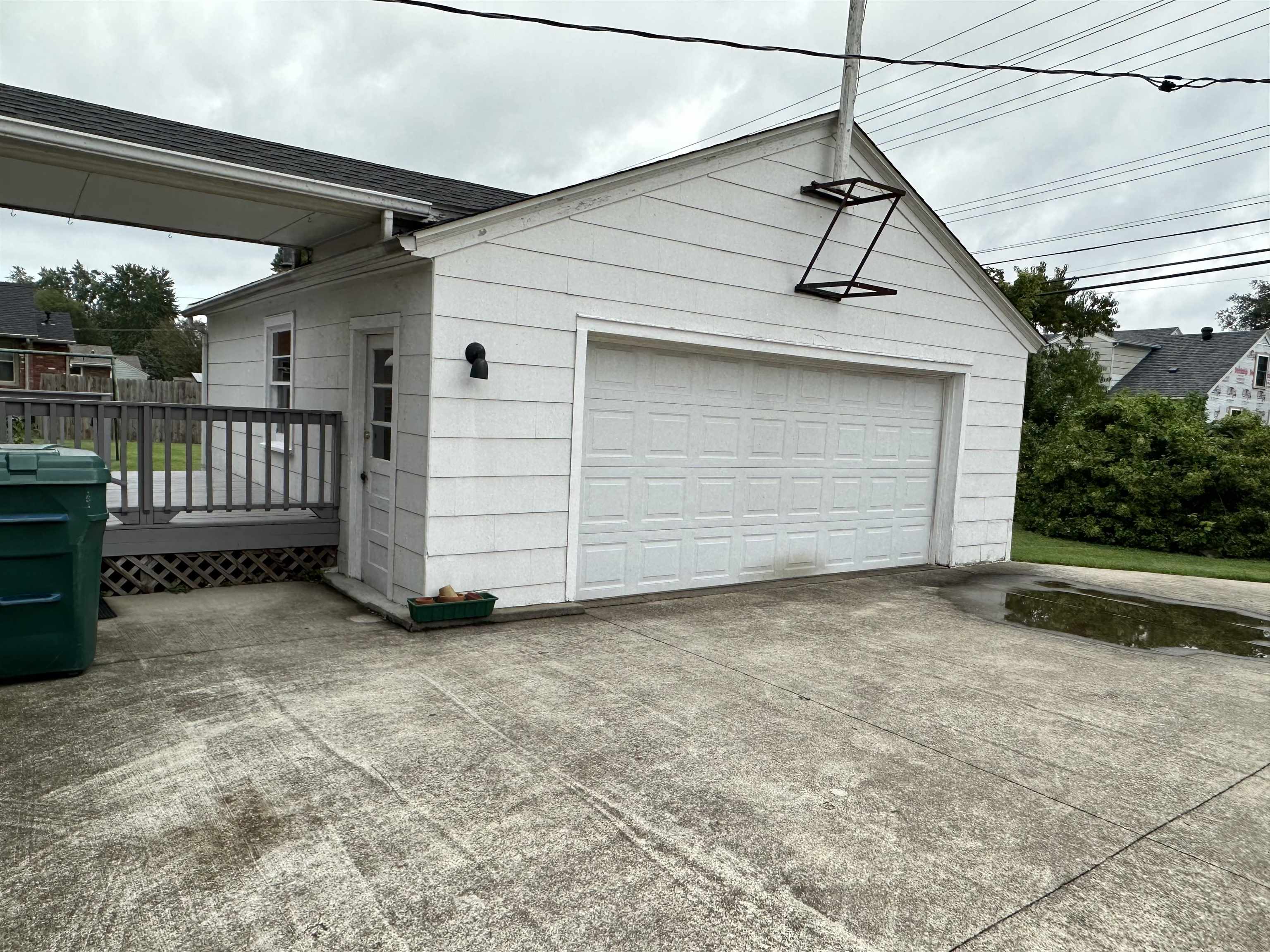 1120 Hill Ave, Owensboro, Kentucky 42301, 3 Bedrooms Bedrooms, ,2 BathroomsBathrooms,Single Family Residence,For Sale,Hill Ave,87628