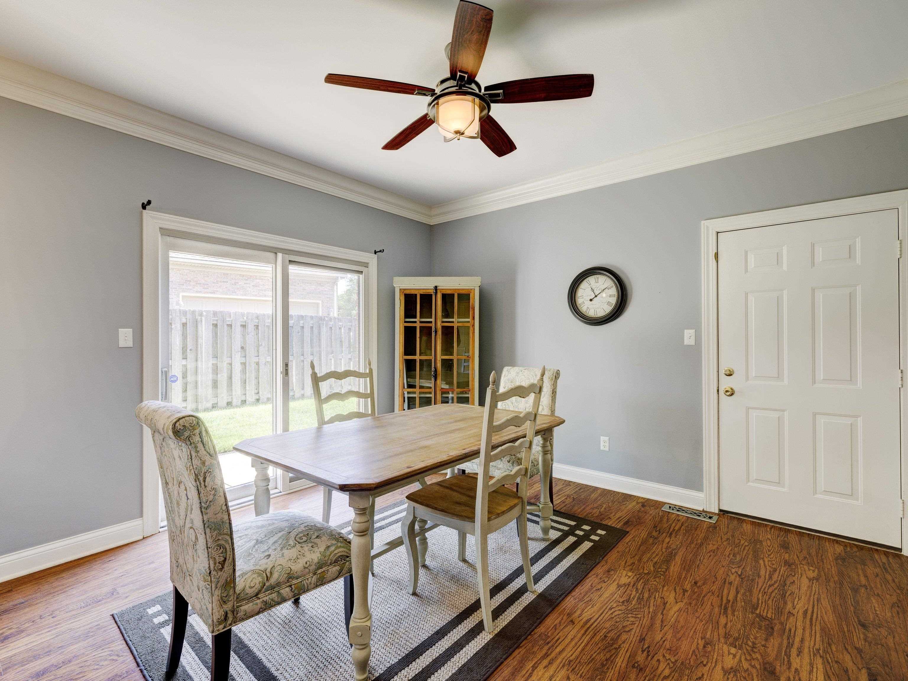 4217 Edgewood Court, Owensboro, Kentucky 42303, 4 Bedrooms Bedrooms, ,2 BathroomsBathrooms,Single Family Residence,For Sale,Edgewood Court,87635