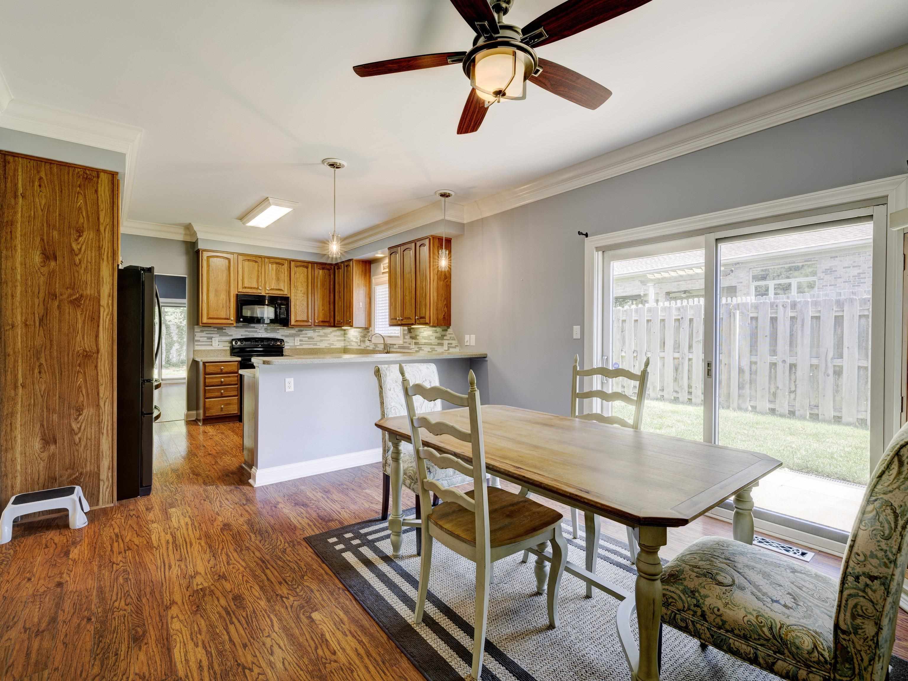 4217 Edgewood Court, Owensboro, Kentucky 42303, 4 Bedrooms Bedrooms, ,2 BathroomsBathrooms,Single Family Residence,For Sale,Edgewood Court,87635