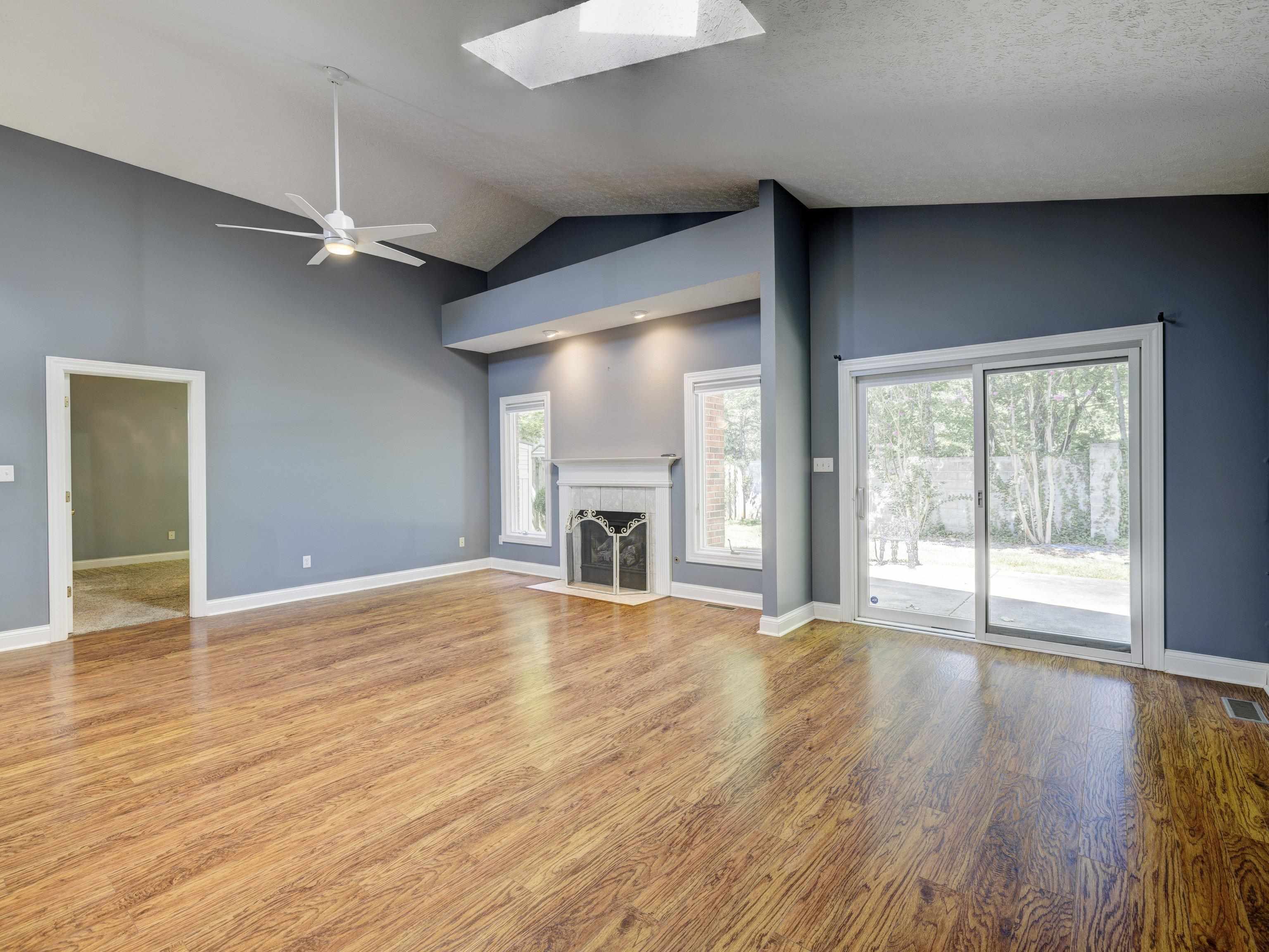 4217 Edgewood Court, Owensboro, Kentucky 42303, 4 Bedrooms Bedrooms, ,2 BathroomsBathrooms,Single Family Residence,For Sale,Edgewood Court,87635